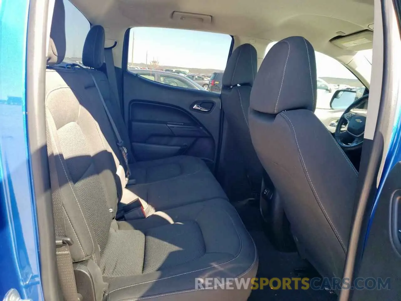 10 Photograph of a damaged car 1GCGSCEN0K1111594 CHEVROLET COLORADO 2019