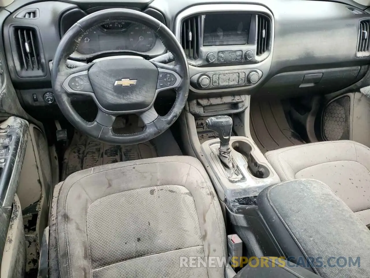 8 Photograph of a damaged car 1GCGSCEN0K1151898 CHEVROLET COLORADO 2019