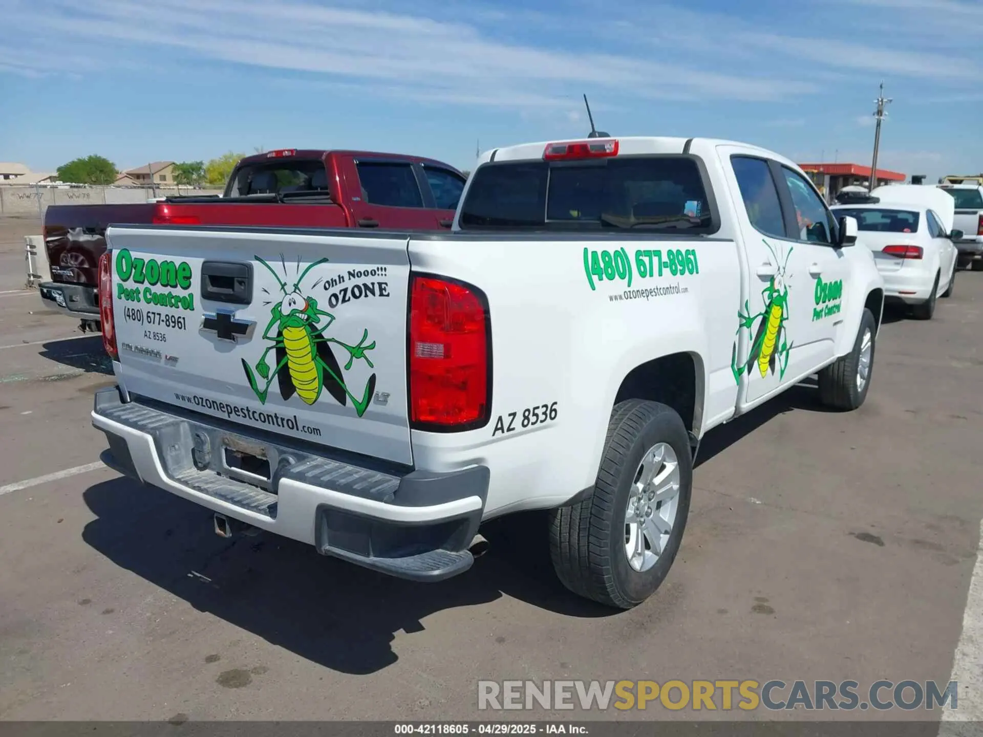 4 Photograph of a damaged car 1GCGSCEN1K1146225 CHEVROLET COLORADO 2019