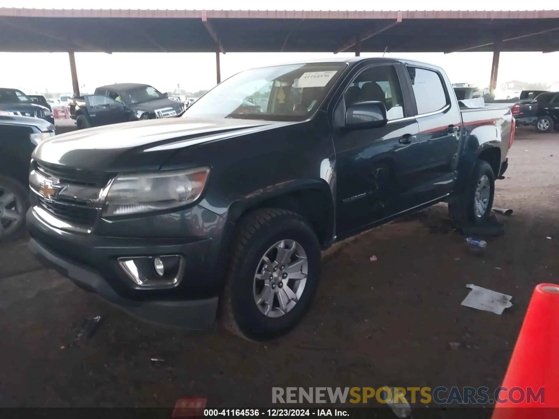 2 Photograph of a damaged car 1GCGSCEN1K1331956 CHEVROLET COLORADO 2019