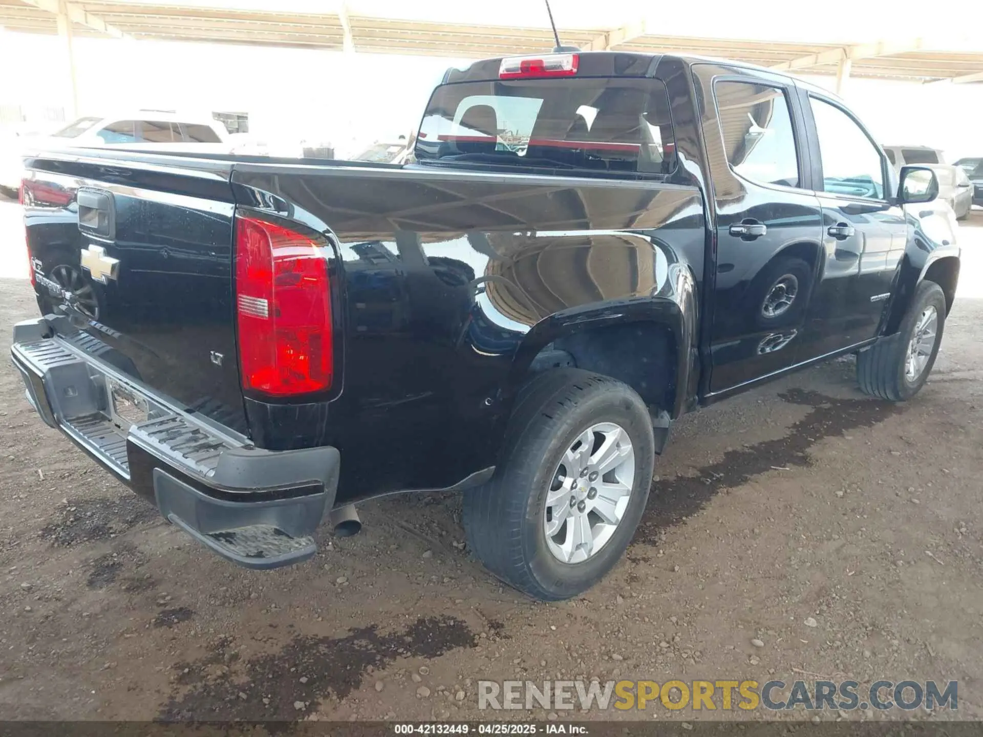 4 Photograph of a damaged car 1GCGSCEN2K1103707 CHEVROLET COLORADO 2019