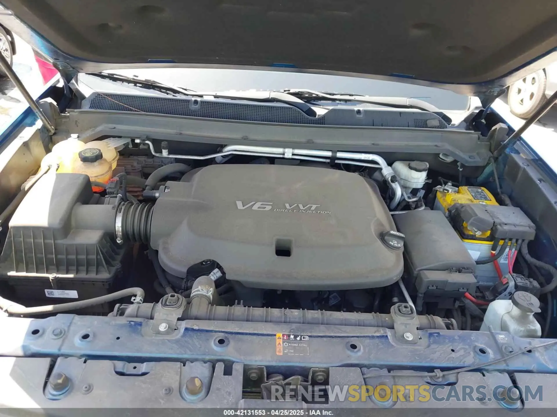 10 Photograph of a damaged car 1GCGSCEN2K1163423 CHEVROLET COLORADO 2019
