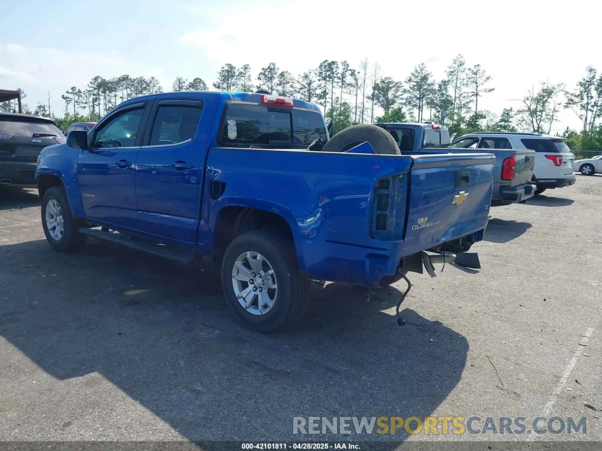 3 Photograph of a damaged car 1GCGSCEN3K1187147 CHEVROLET COLORADO 2019