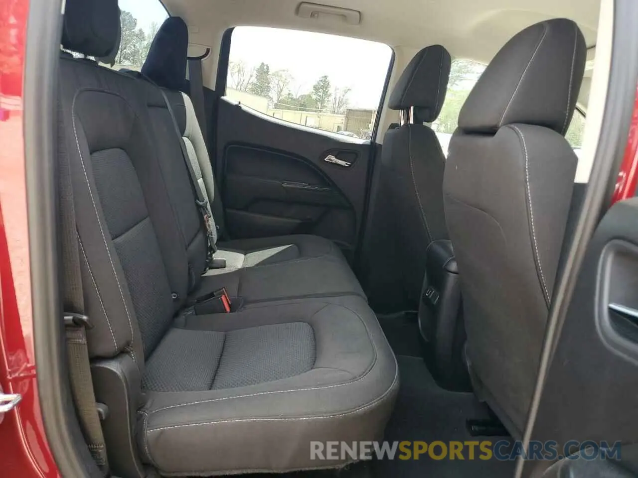 10 Photograph of a damaged car 1GCGSCEN3K1206439 CHEVROLET COLORADO 2019