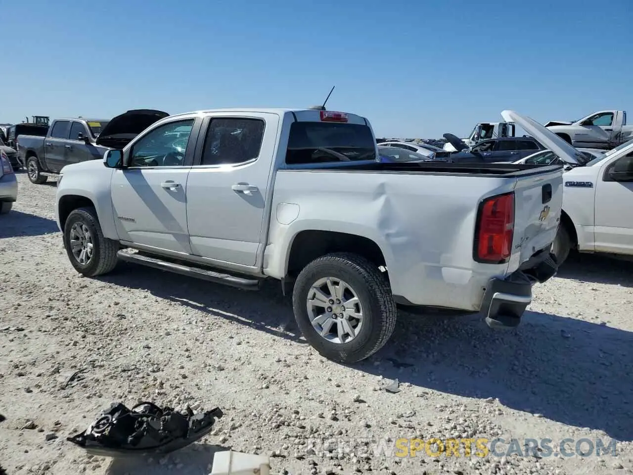 2 Photograph of a damaged car 1GCGSCEN4K1109282 CHEVROLET COLORADO 2019