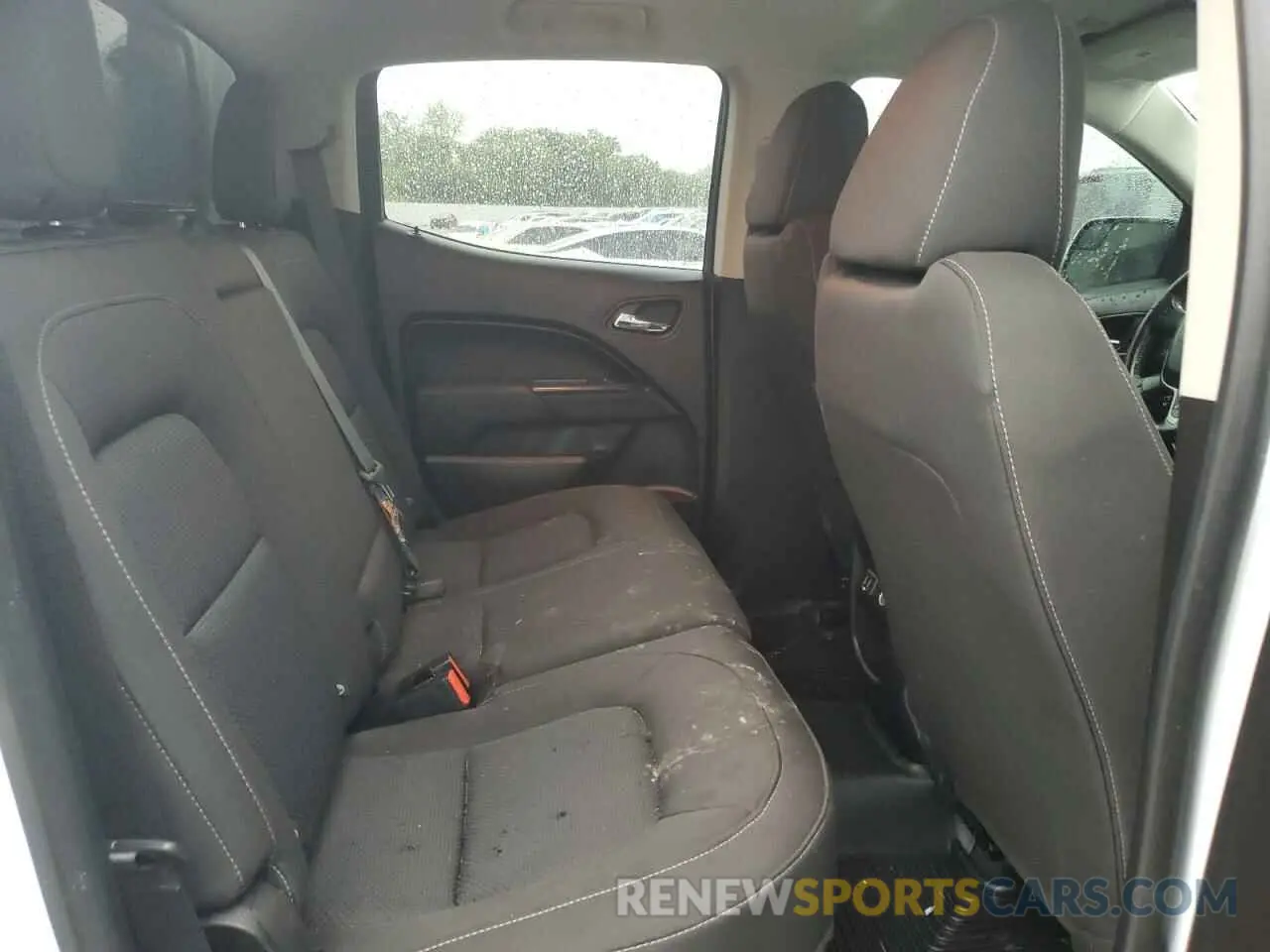 10 Photograph of a damaged car 1GCGSCEN4K1241555 CHEVROLET COLORADO 2019