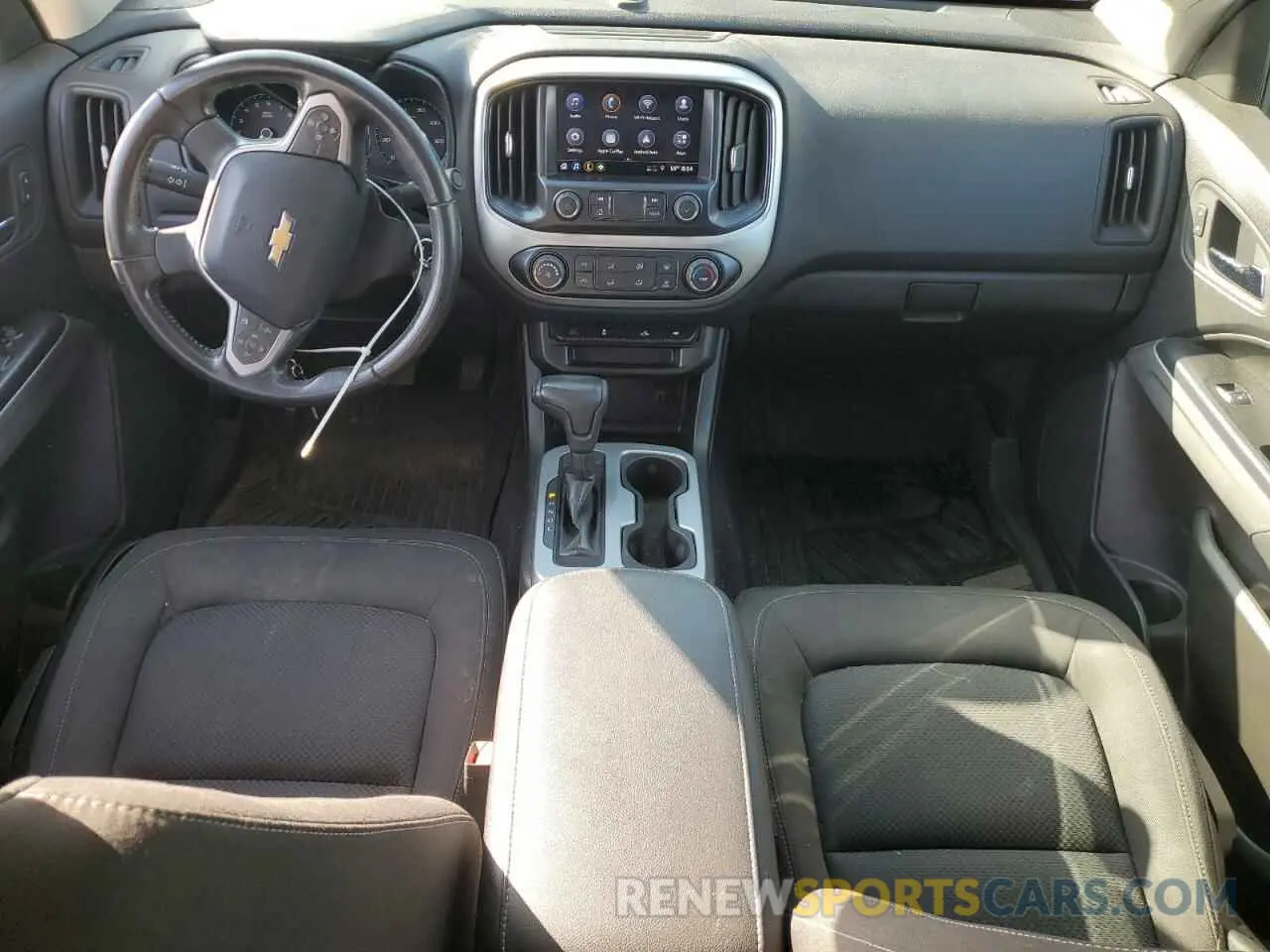 8 Photograph of a damaged car 1GCGSCEN4K1317453 CHEVROLET COLORADO 2019