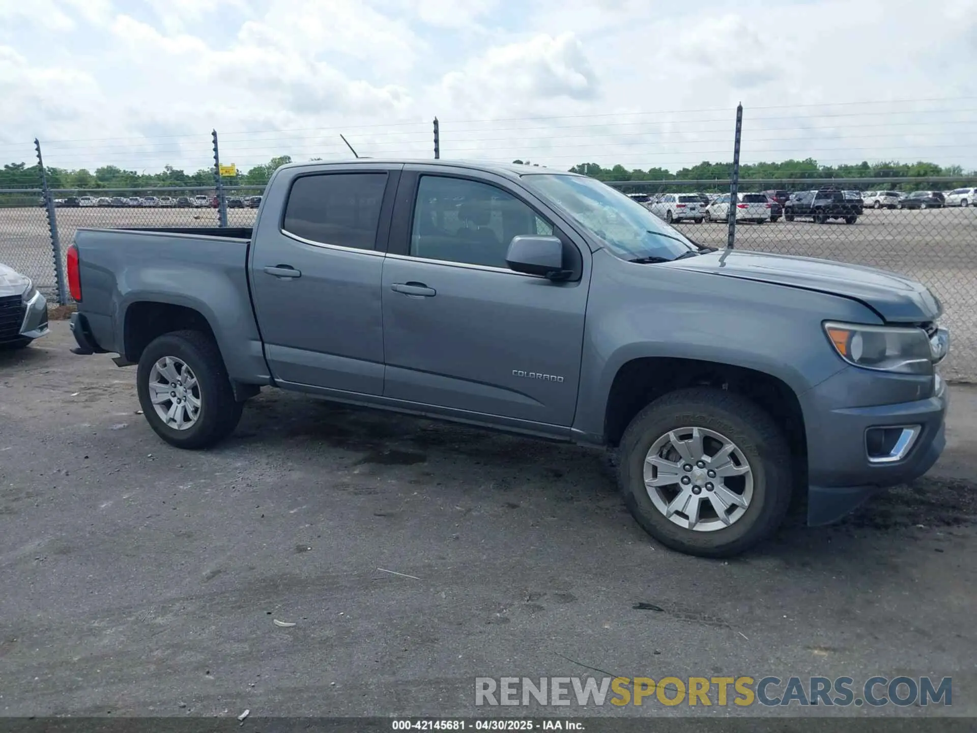 13 Photograph of a damaged car 1GCGSCEN5K1126690 CHEVROLET COLORADO 2019
