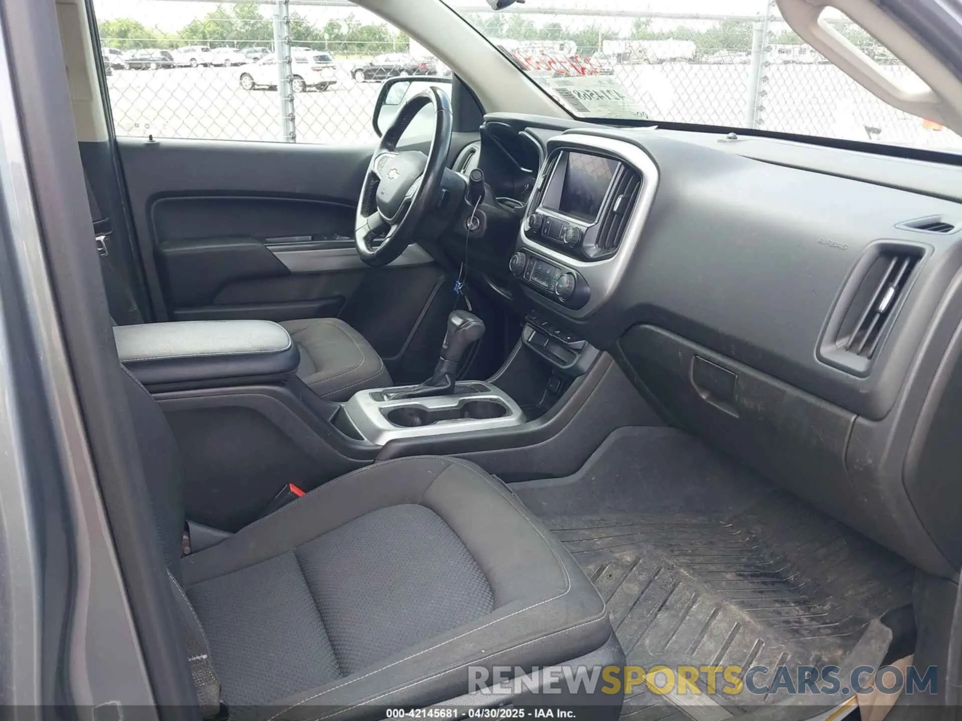 5 Photograph of a damaged car 1GCGSCEN5K1126690 CHEVROLET COLORADO 2019