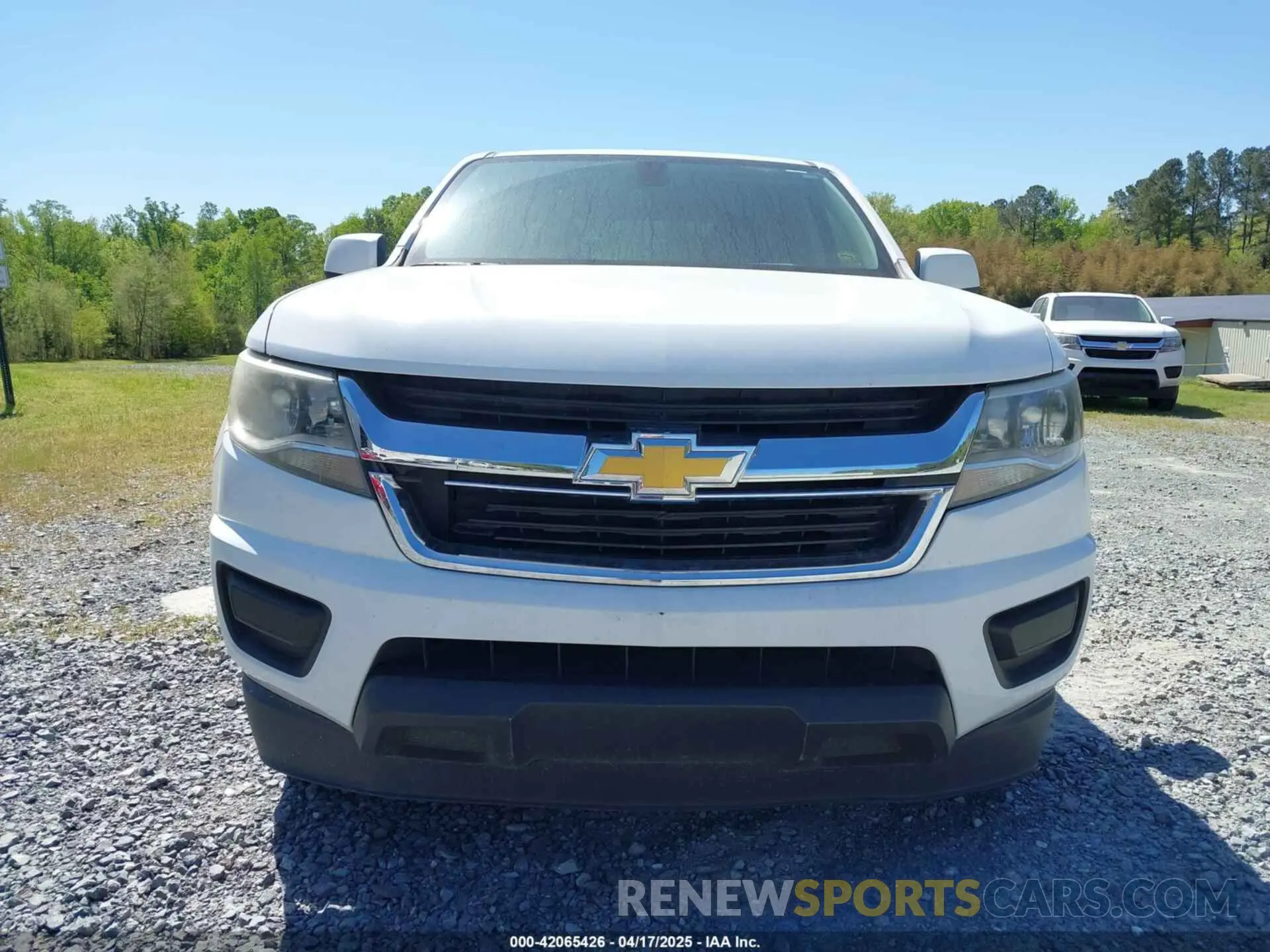 12 Photograph of a damaged car 1GCGSCEN6K1124642 CHEVROLET COLORADO 2019