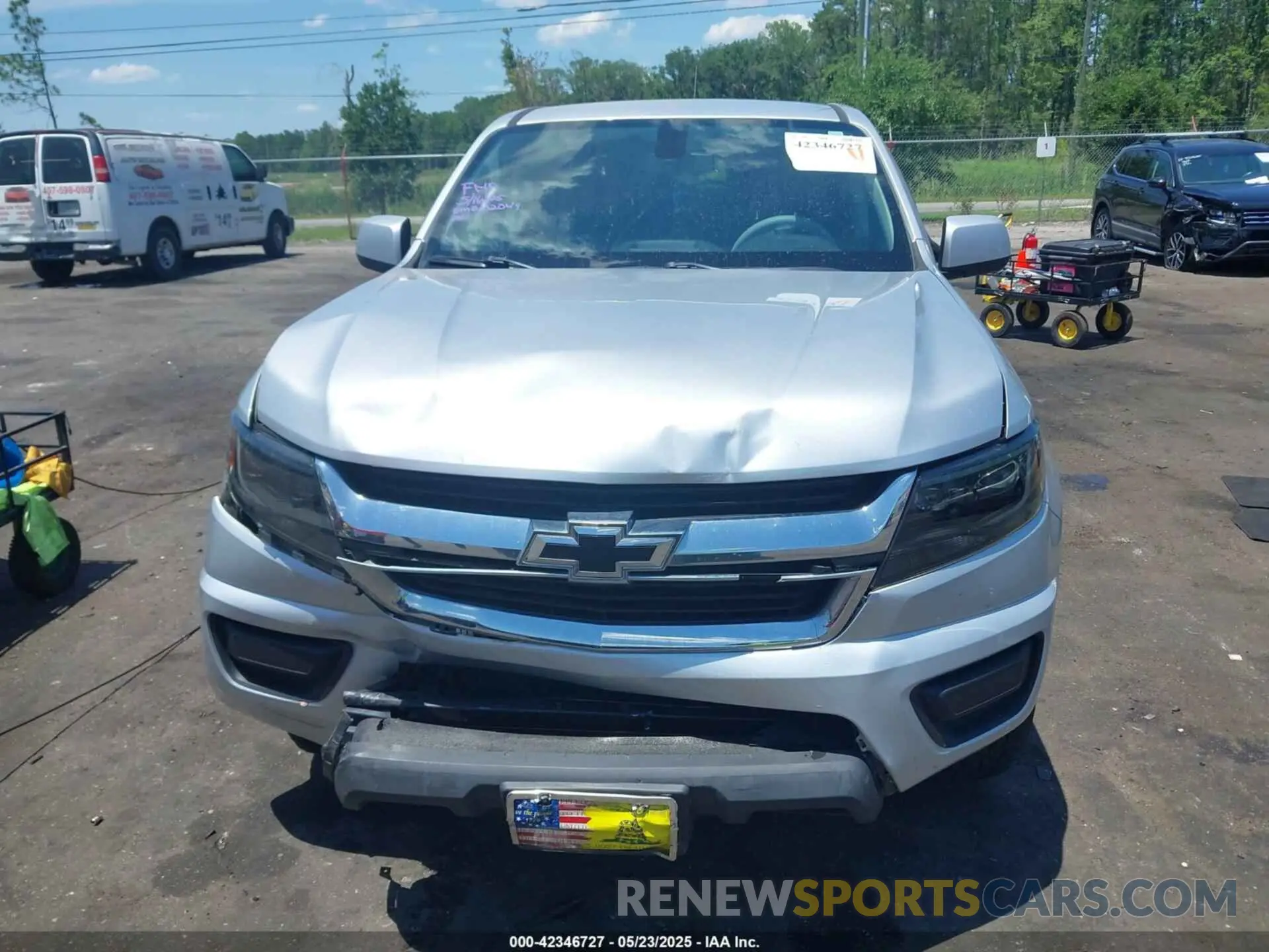 11 Photograph of a damaged car 1GCGSCEN7K1102049 CHEVROLET COLORADO 2019