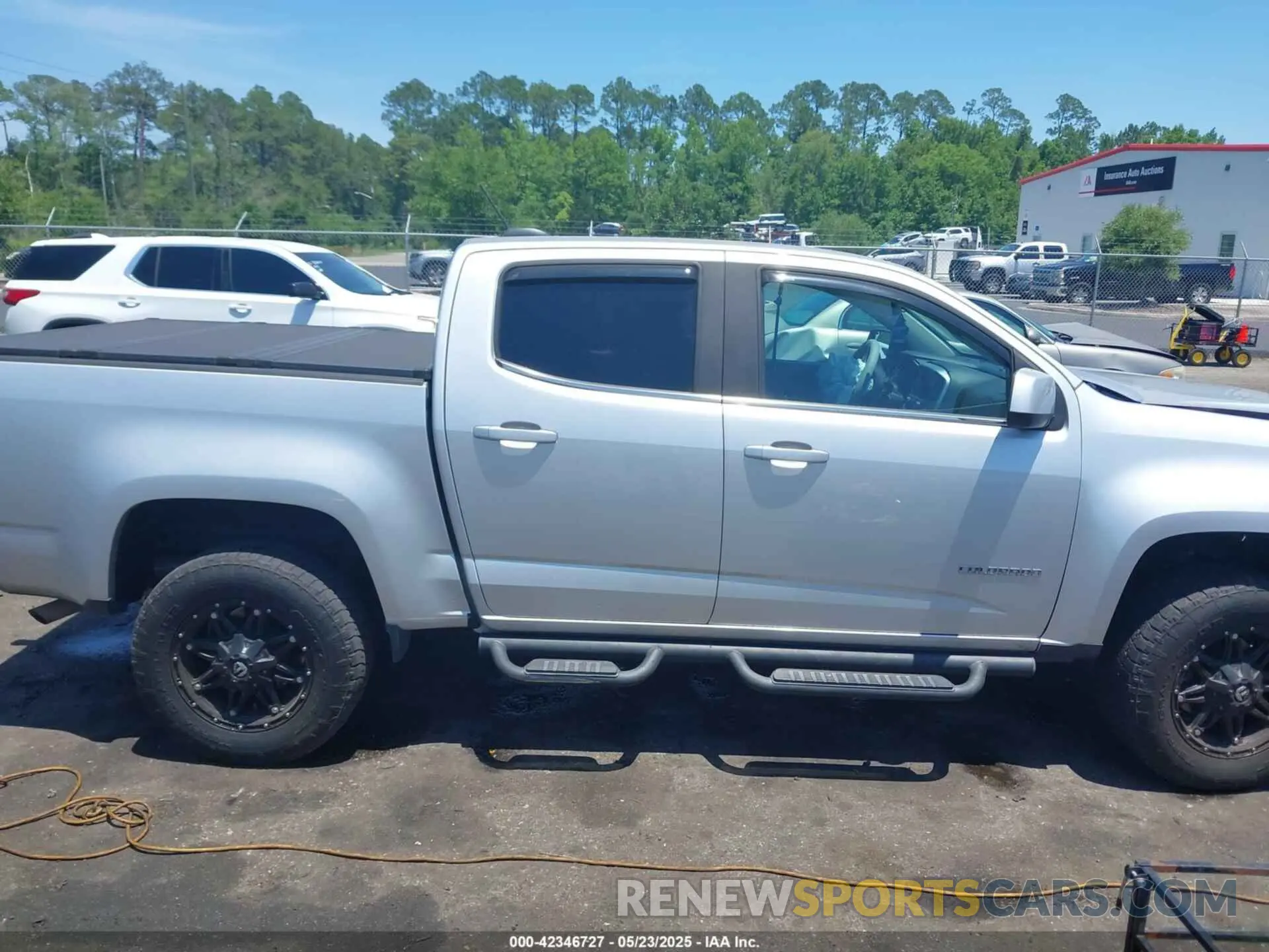 12 Photograph of a damaged car 1GCGSCEN7K1102049 CHEVROLET COLORADO 2019