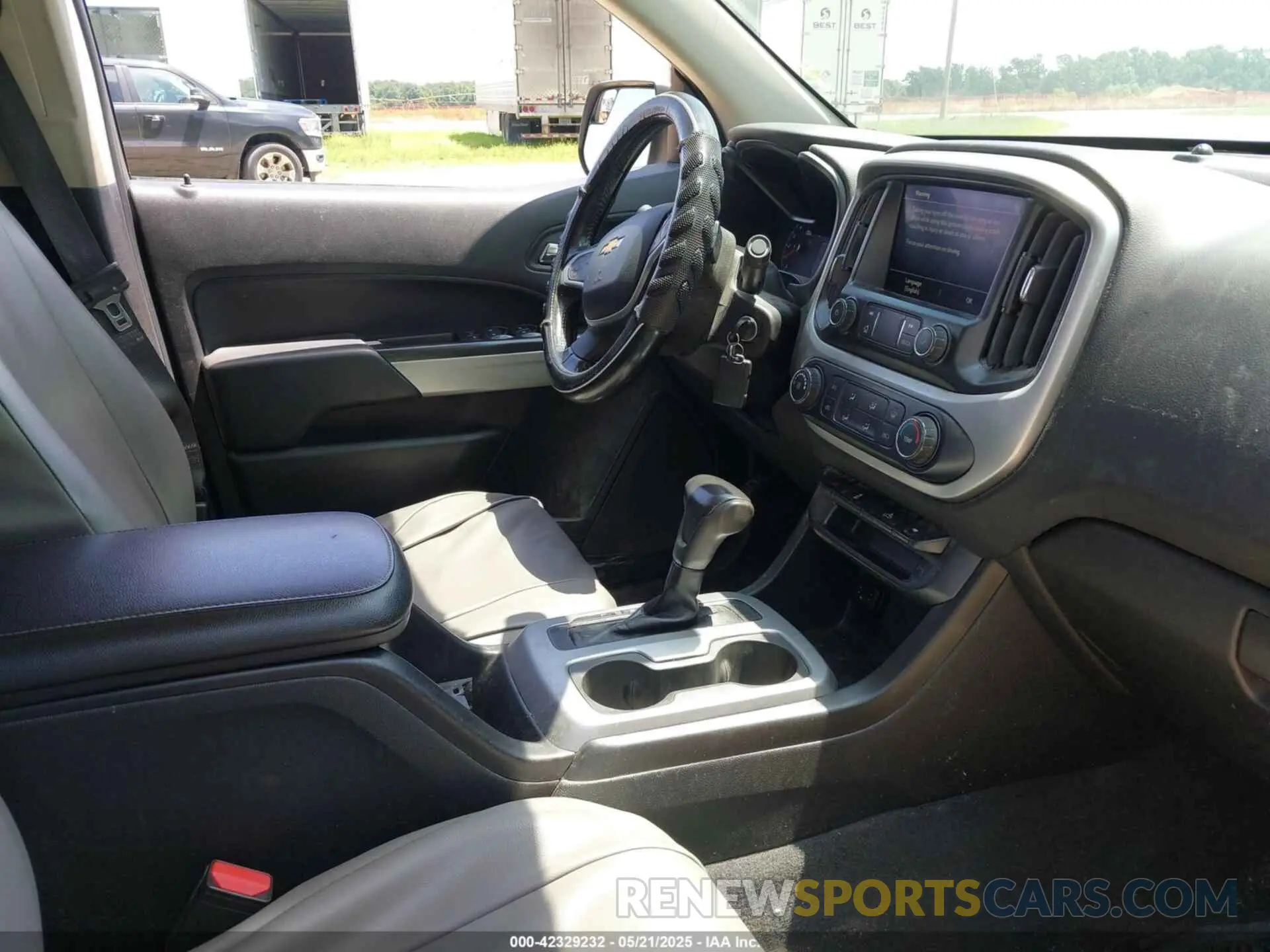5 Photograph of a damaged car 1GCGSCEN7K1104111 CHEVROLET COLORADO 2019