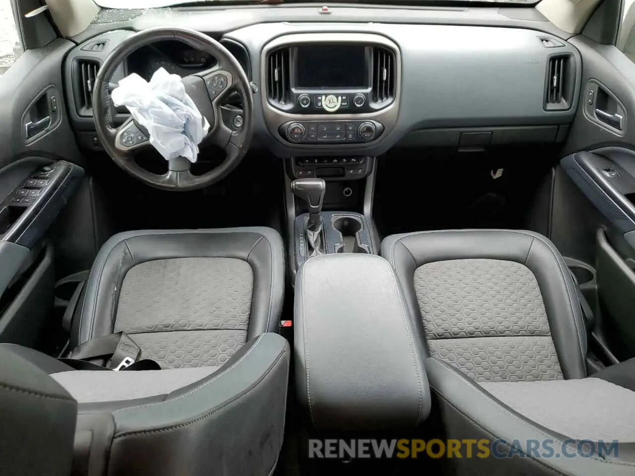 8 Photograph of a damaged car 1GCGSDEN4K1114651 CHEVROLET COLORADO 2019