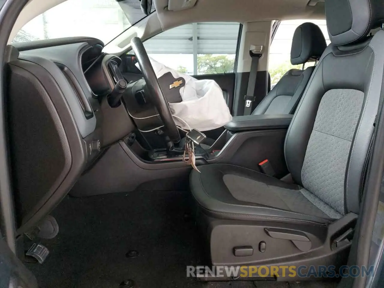 7 Photograph of a damaged car 1GCGSDEN7K1160765 CHEVROLET COLORADO 2019