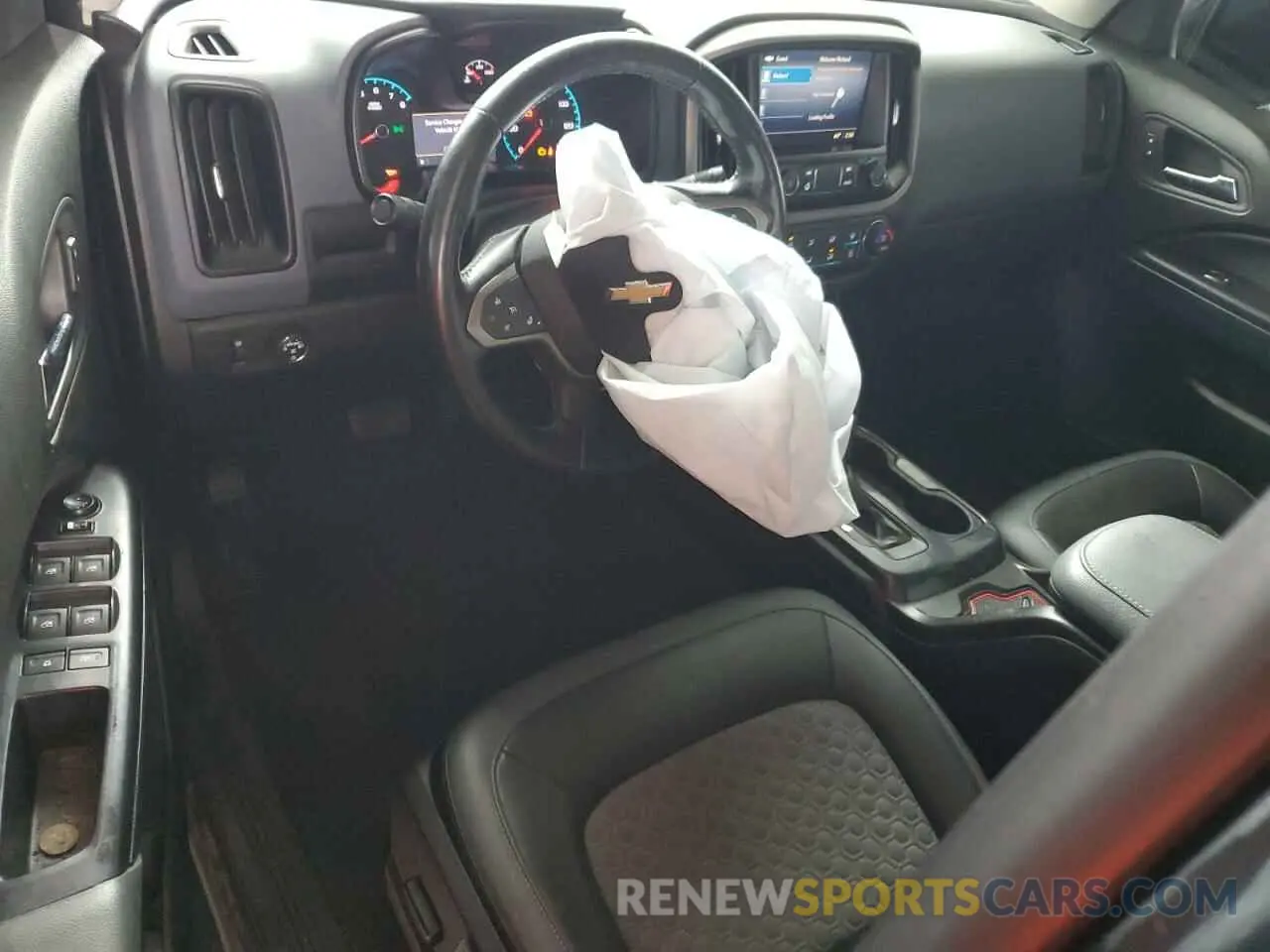 8 Photograph of a damaged car 1GCGSDEN7K1160765 CHEVROLET COLORADO 2019