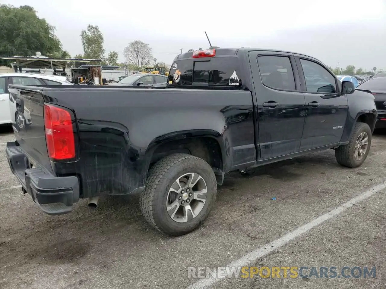 3 Photograph of a damaged car 1GCGSDEN8K1301195 CHEVROLET COLORADO 2019
