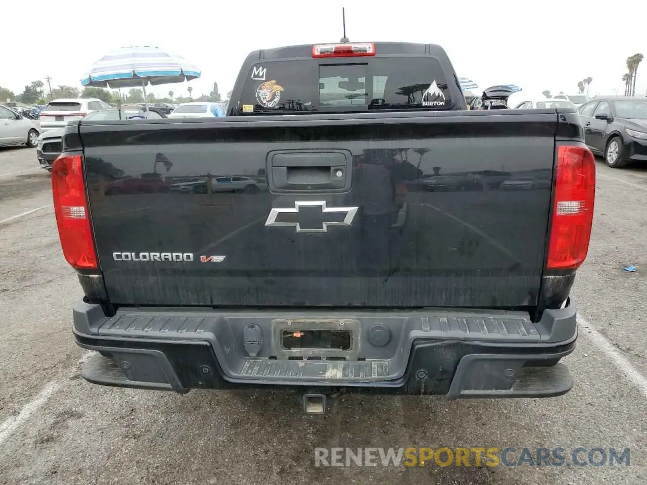 6 Photograph of a damaged car 1GCGSDEN8K1301195 CHEVROLET COLORADO 2019