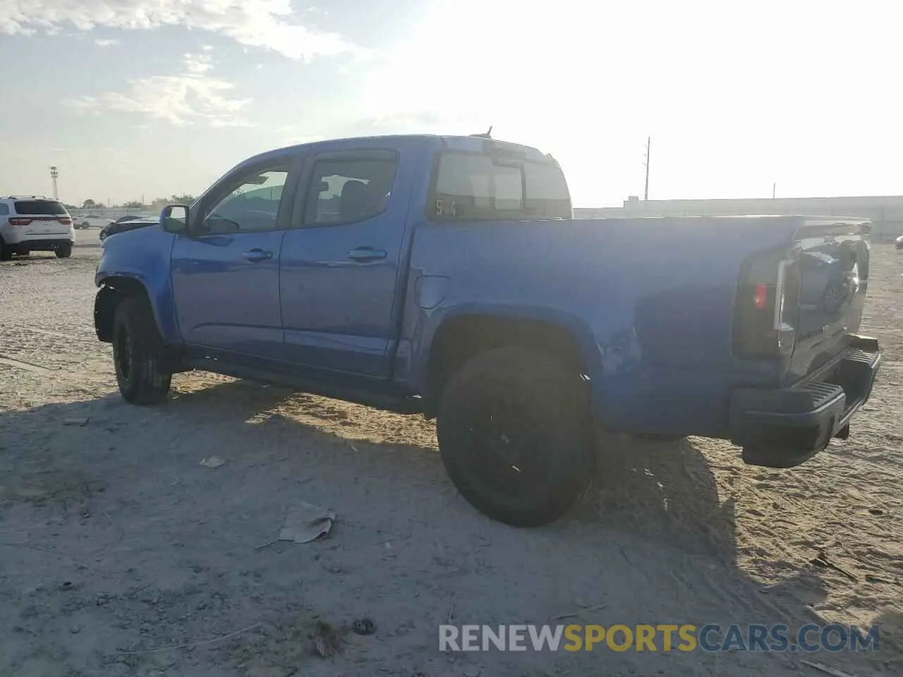 2 Photograph of a damaged car 1GCGSDENXK1341925 CHEVROLET COLORADO 2019