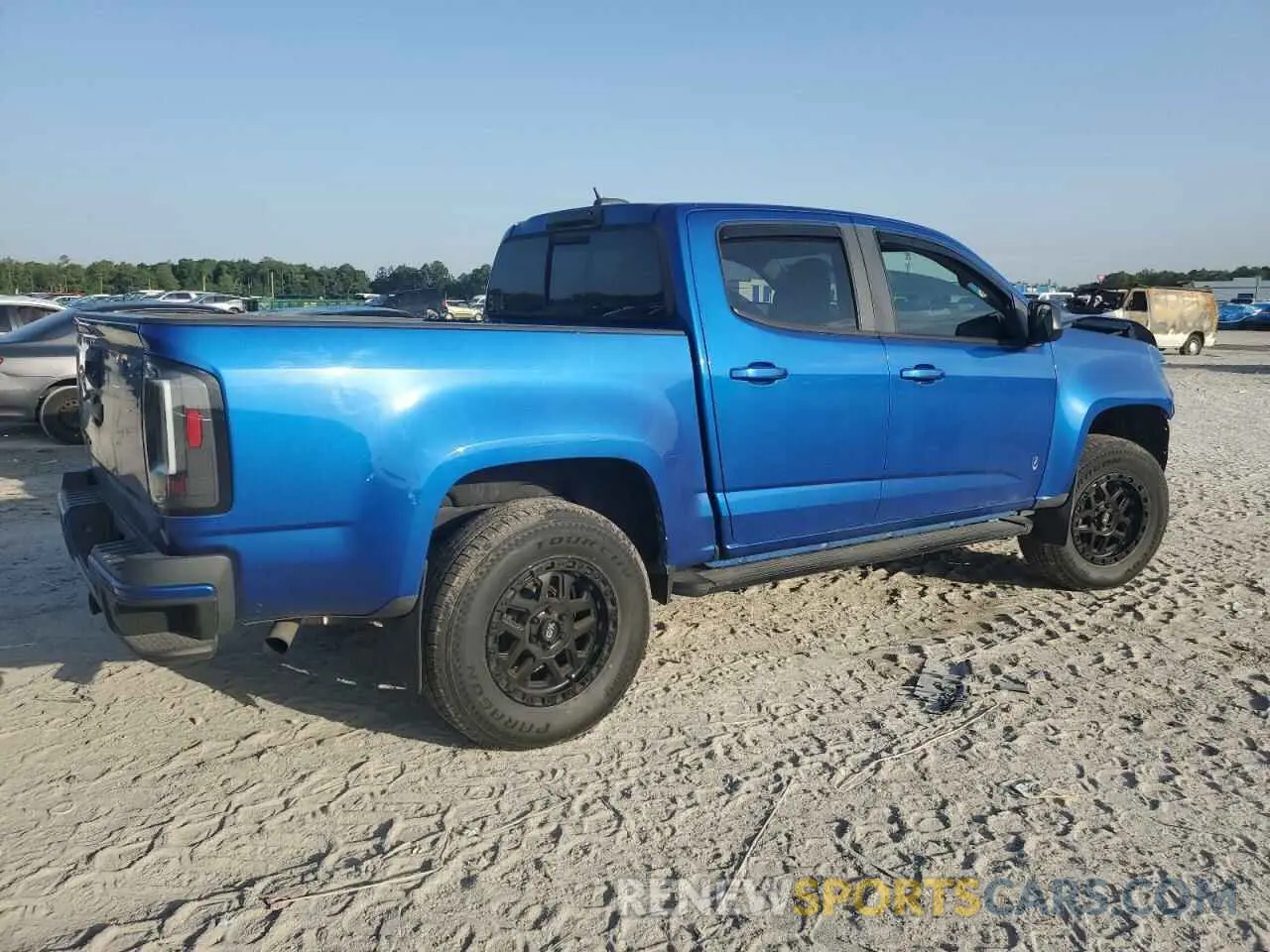 3 Photograph of a damaged car 1GCGSDENXK1341925 CHEVROLET COLORADO 2019