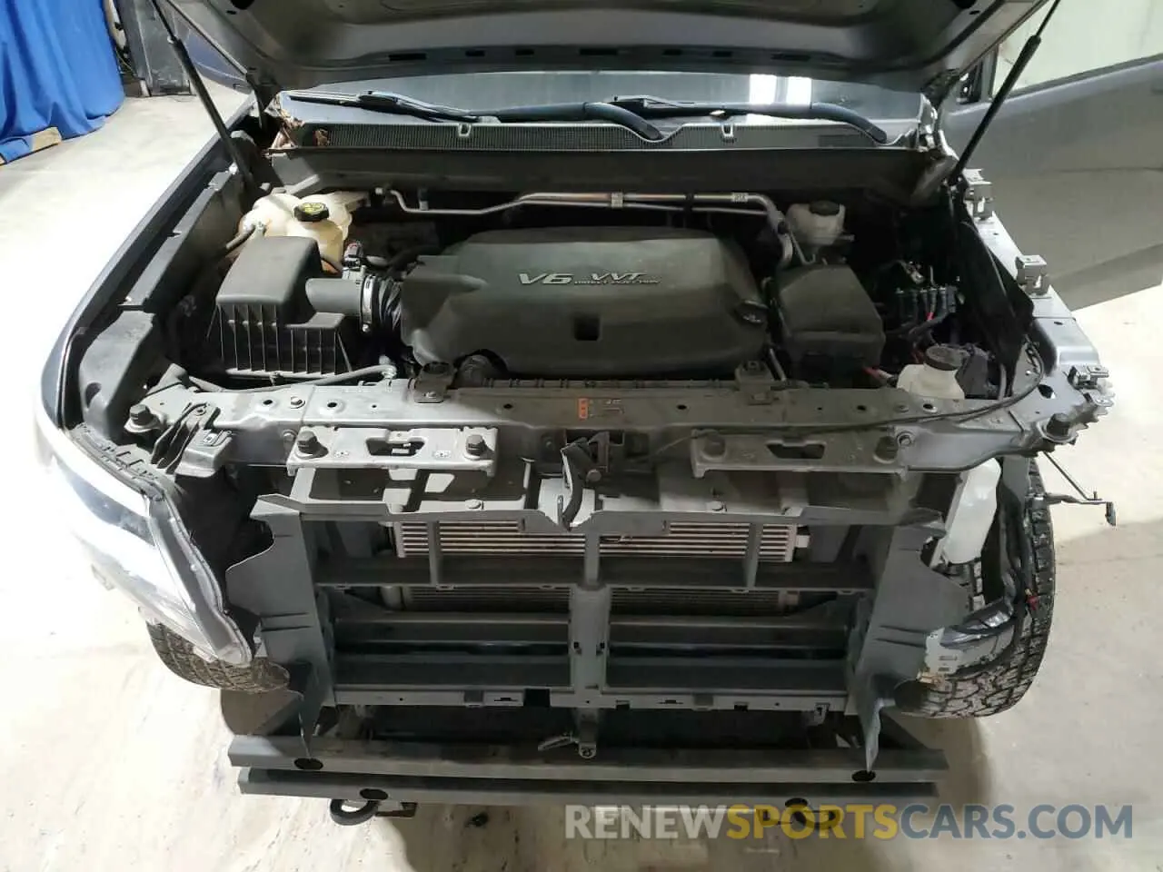 11 Photograph of a damaged car 1GCGTBEN0K1228180 CHEVROLET COLORADO 2019