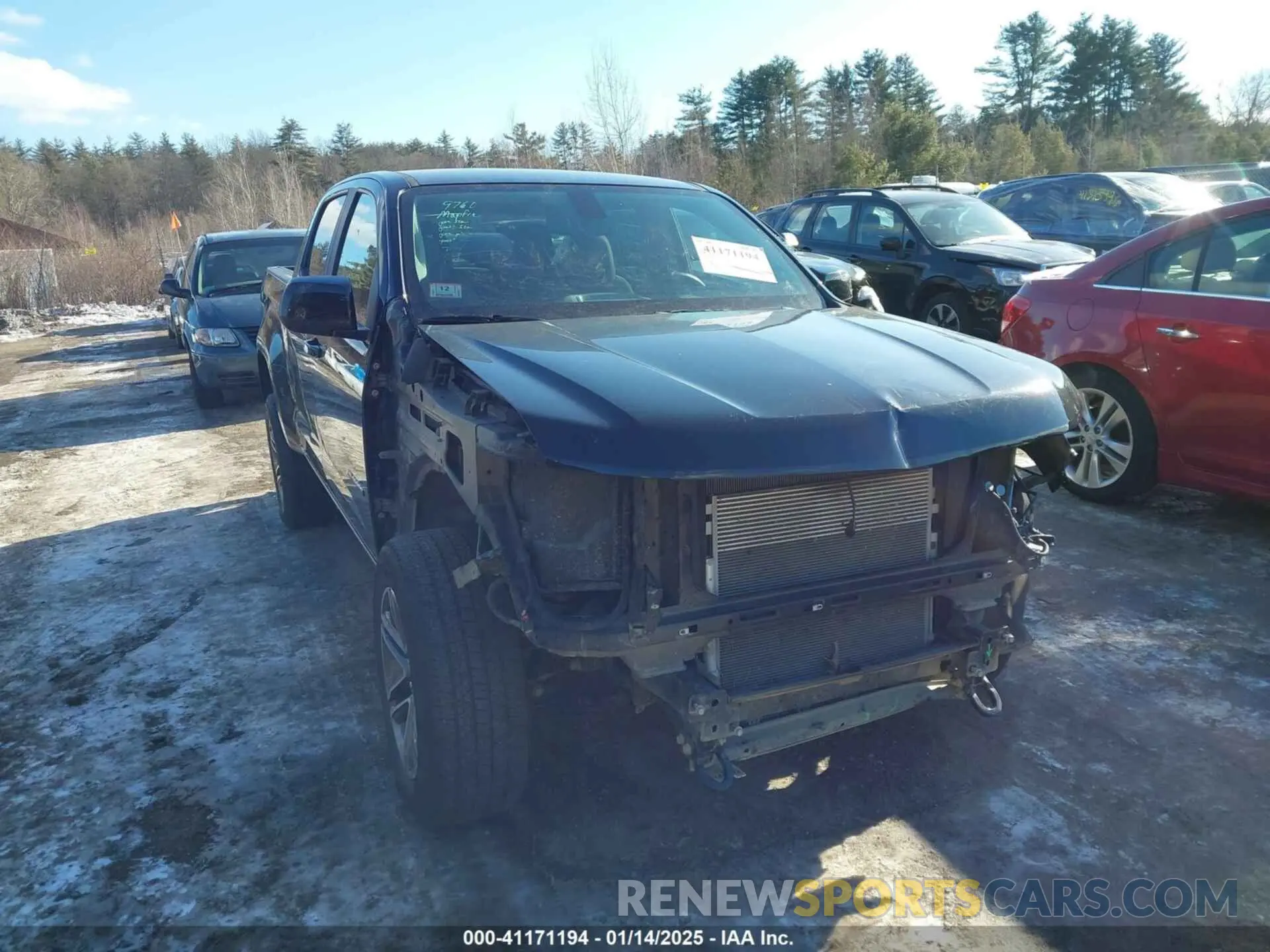 1 Photograph of a damaged car 1GCGTBEN0K1356113 CHEVROLET COLORADO 2019