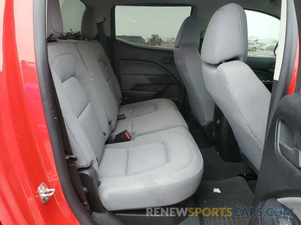 10 Photograph of a damaged car 1GCGTBEN1K1164425 CHEVROLET COLORADO 2019