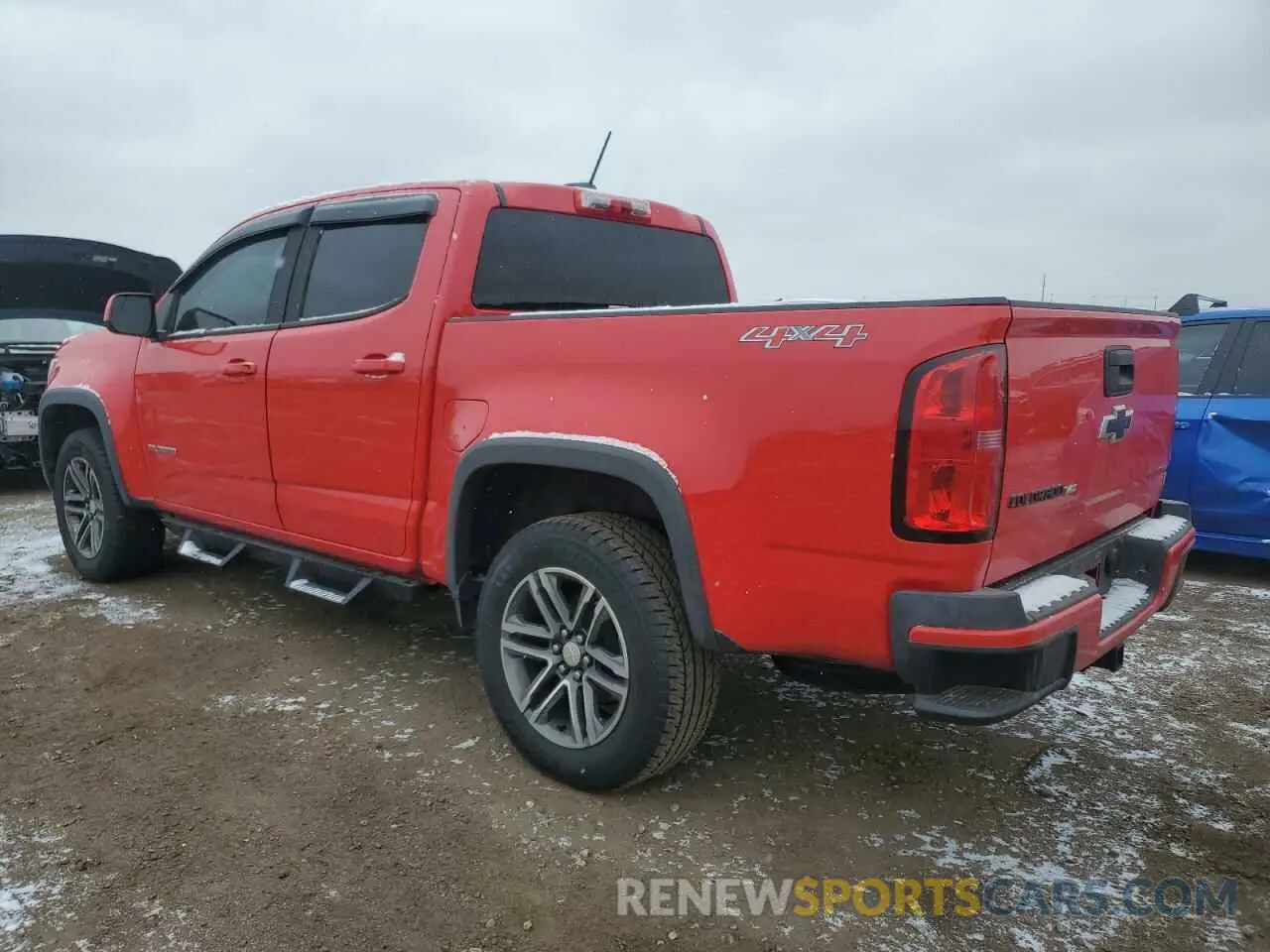 2 Photograph of a damaged car 1GCGTBEN1K1164425 CHEVROLET COLORADO 2019