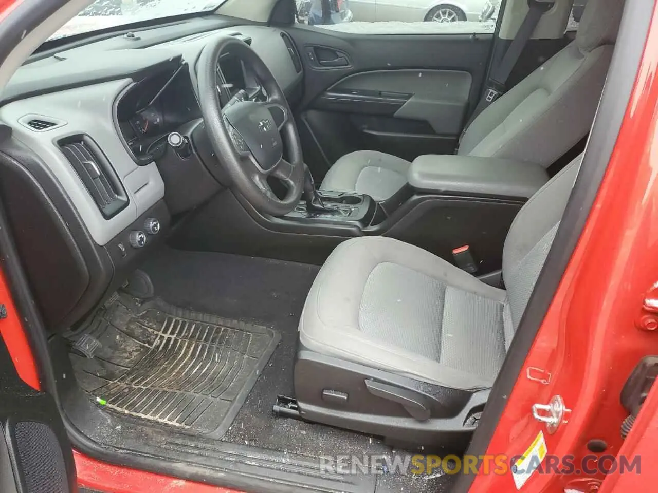 7 Photograph of a damaged car 1GCGTBEN1K1164425 CHEVROLET COLORADO 2019