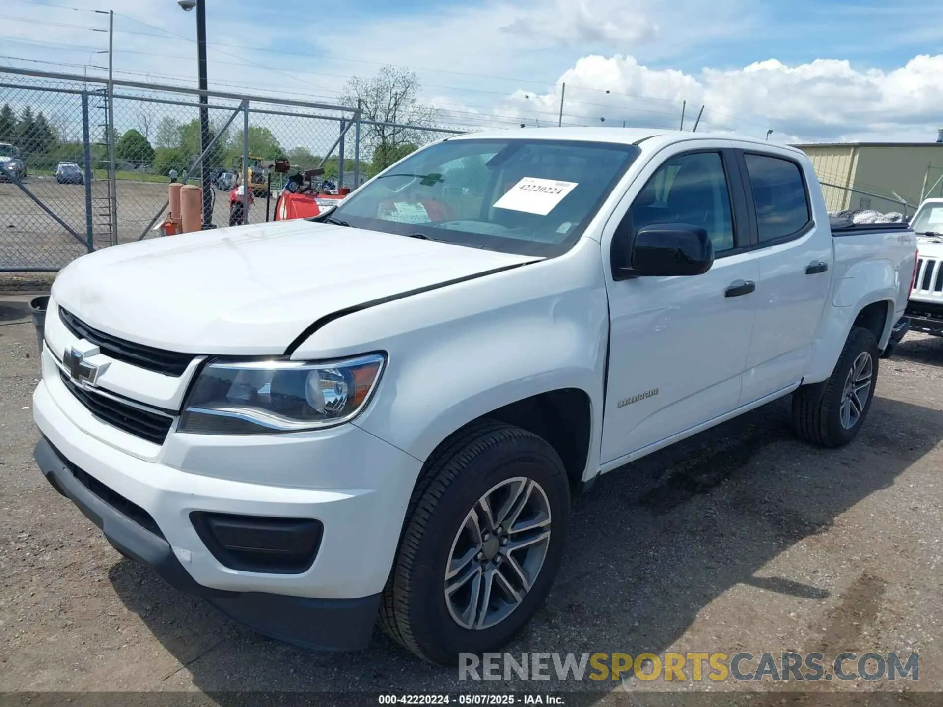 2 Photograph of a damaged car 1GCGTBEN2K1276697 CHEVROLET COLORADO 2019