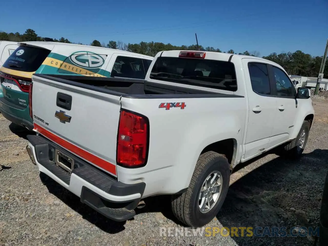 3 Photograph of a damaged car 1GCGTBEN5K1334026 CHEVROLET COLORADO 2019