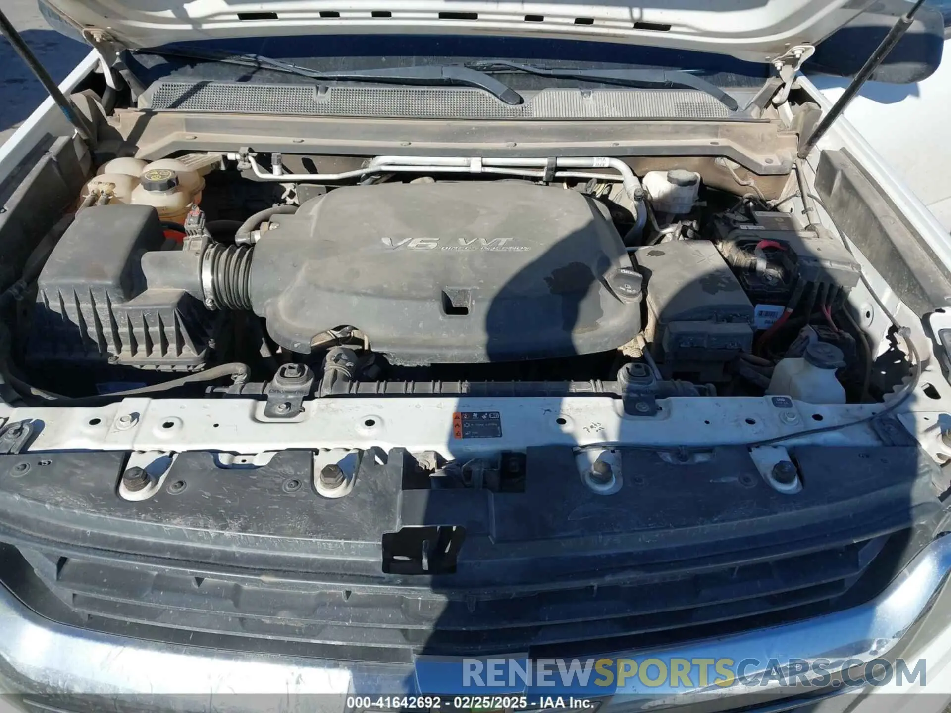 10 Photograph of a damaged car 1GCGTBEN5K1334513 CHEVROLET COLORADO 2019