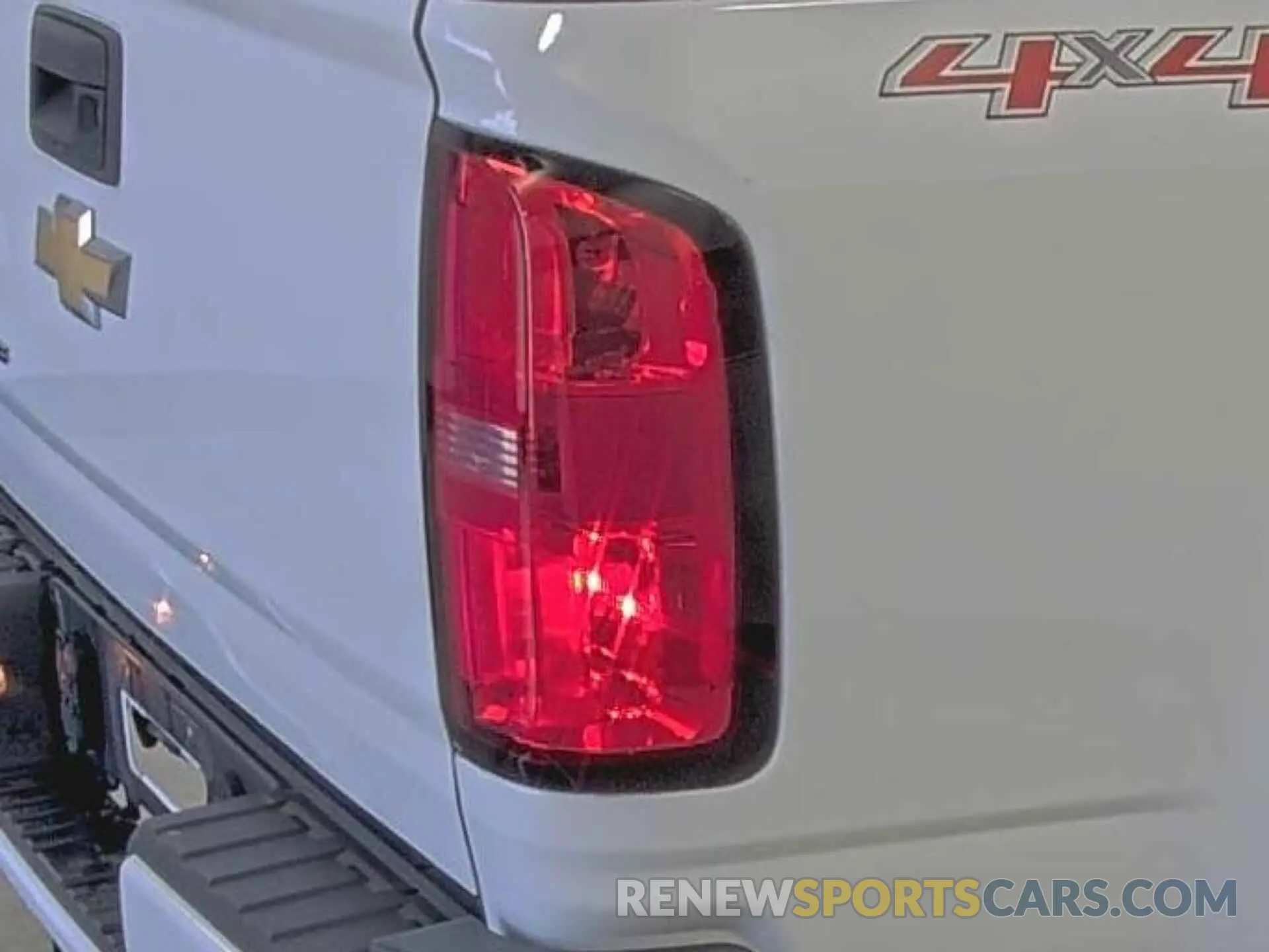 22 Photograph of a damaged car 1GCGTBEN5K1357614 CHEVROLET COLORADO 2019