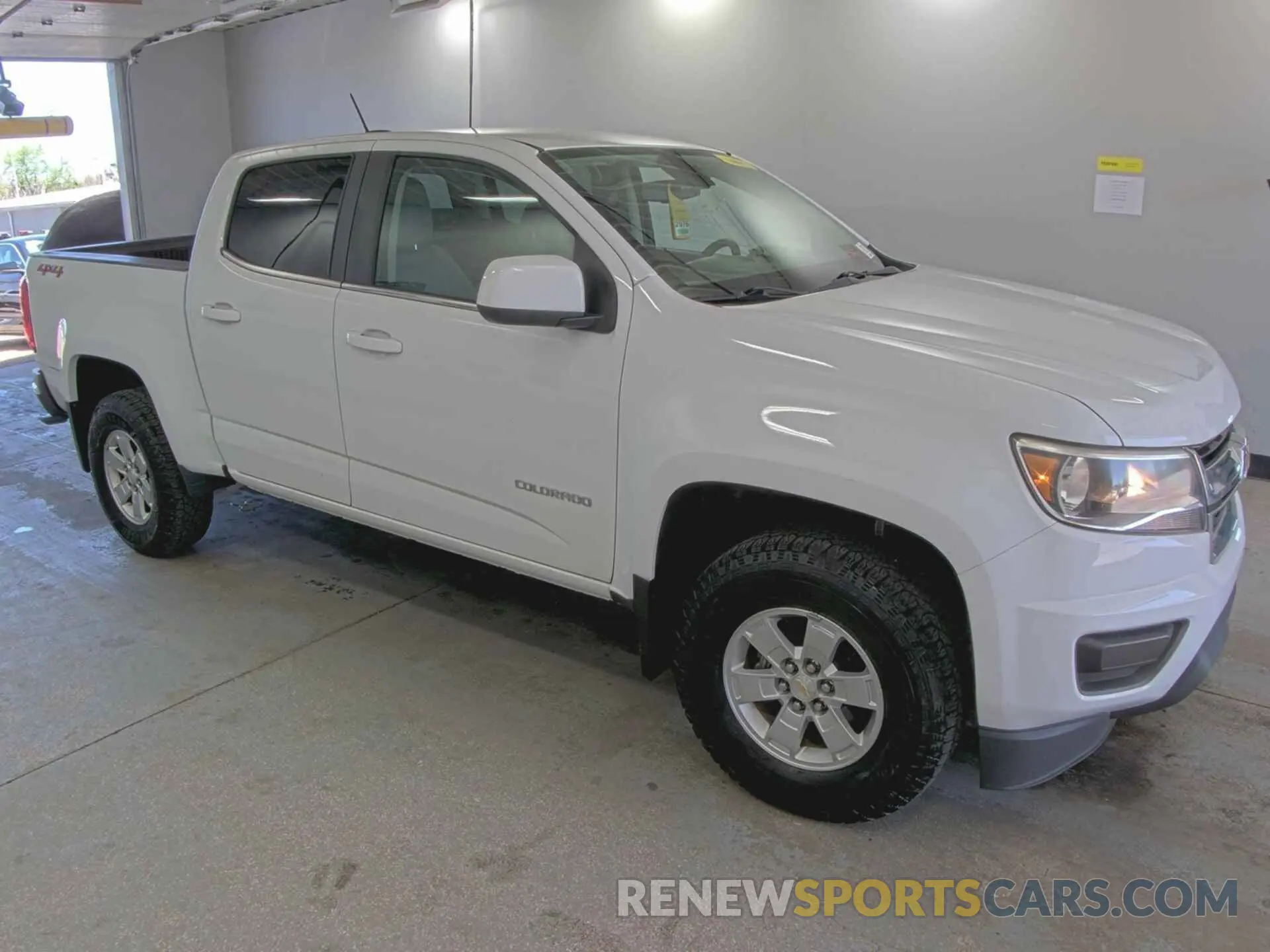 7 Photograph of a damaged car 1GCGTBEN5K1357614 CHEVROLET COLORADO 2019