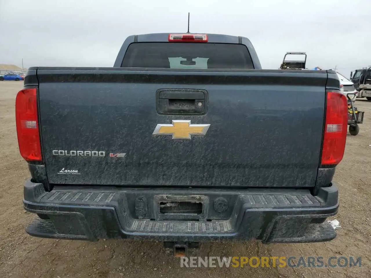 6 Photograph of a damaged car 1GCGTBEN6K1320538 CHEVROLET COLORADO 2019