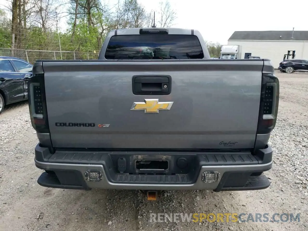 6 Photograph of a damaged car 1GCGTBEN6K1350977 CHEVROLET COLORADO 2019