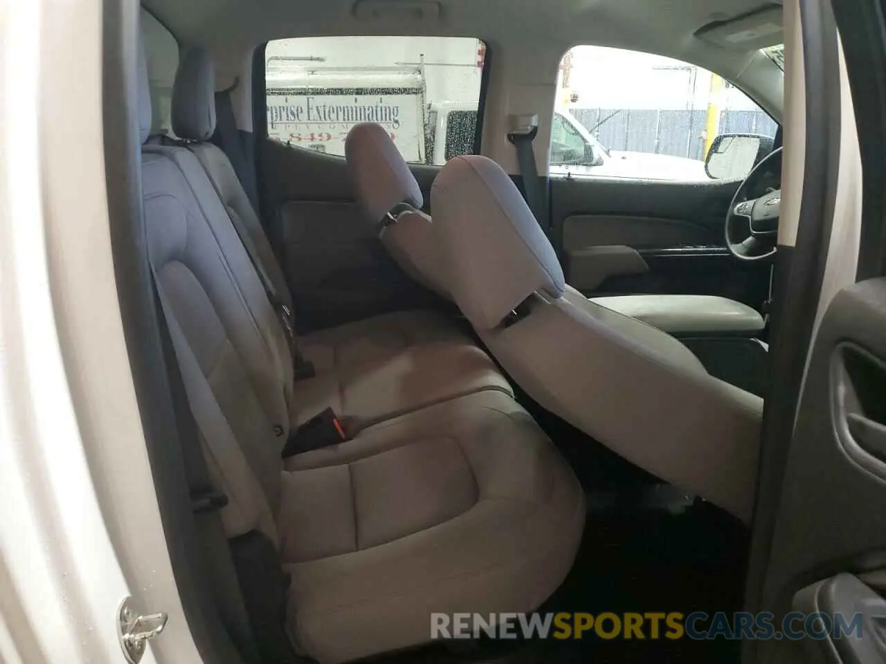 10 Photograph of a damaged car 1GCGTBEN7K1109879 CHEVROLET COLORADO 2019