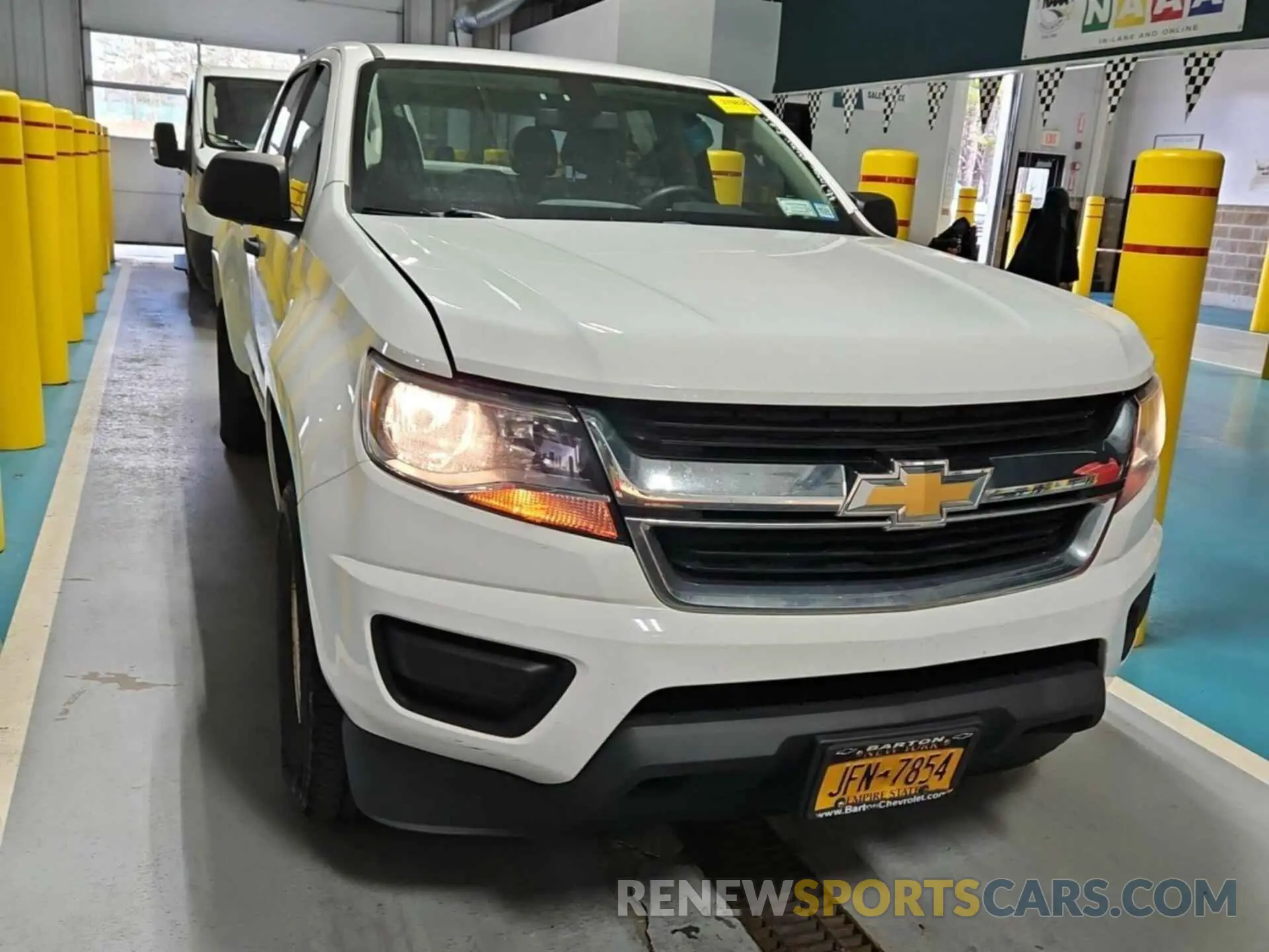 5 Photograph of a damaged car 1GCGTBEN8K1225964 CHEVROLET COLORADO 2019