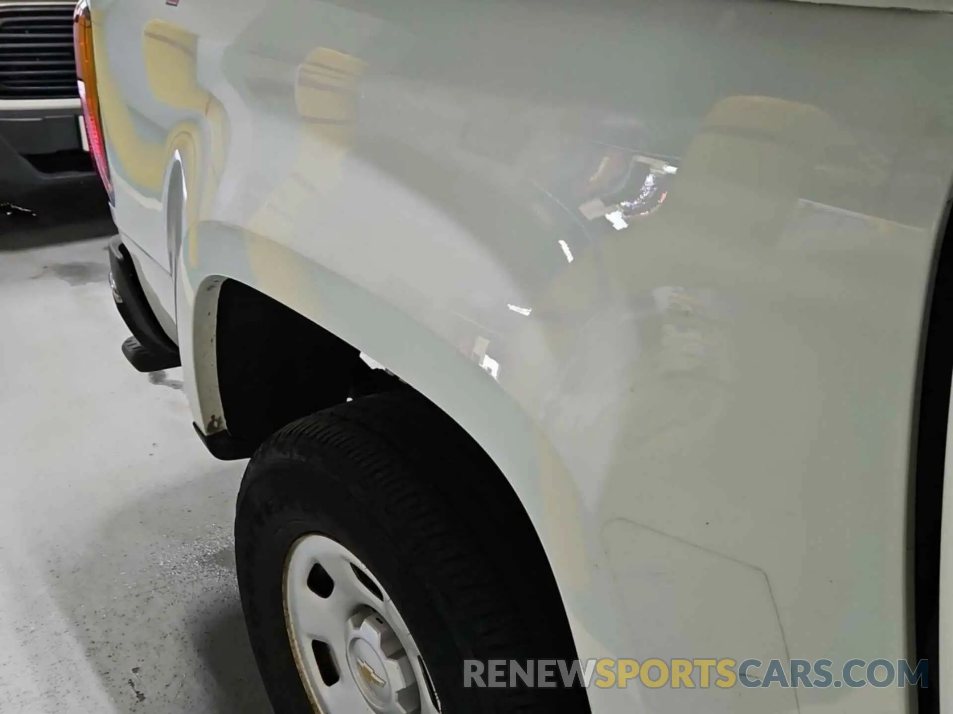 6 Photograph of a damaged car 1GCGTBEN8K1225964 CHEVROLET COLORADO 2019