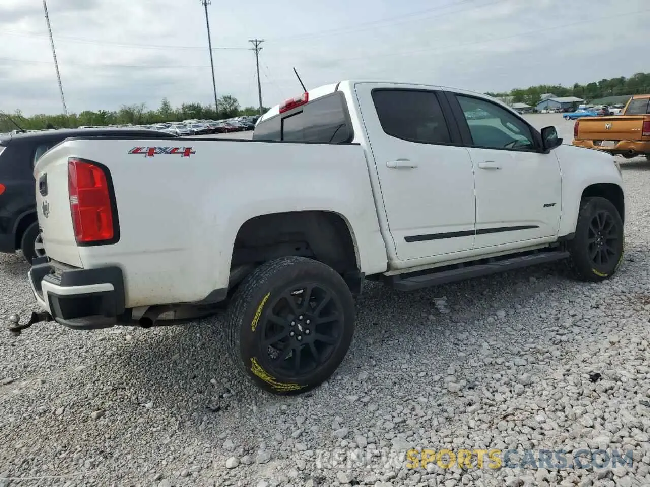 3 Photograph of a damaged car 1GCGTCEN1K1266314 CHEVROLET COLORADO 2019