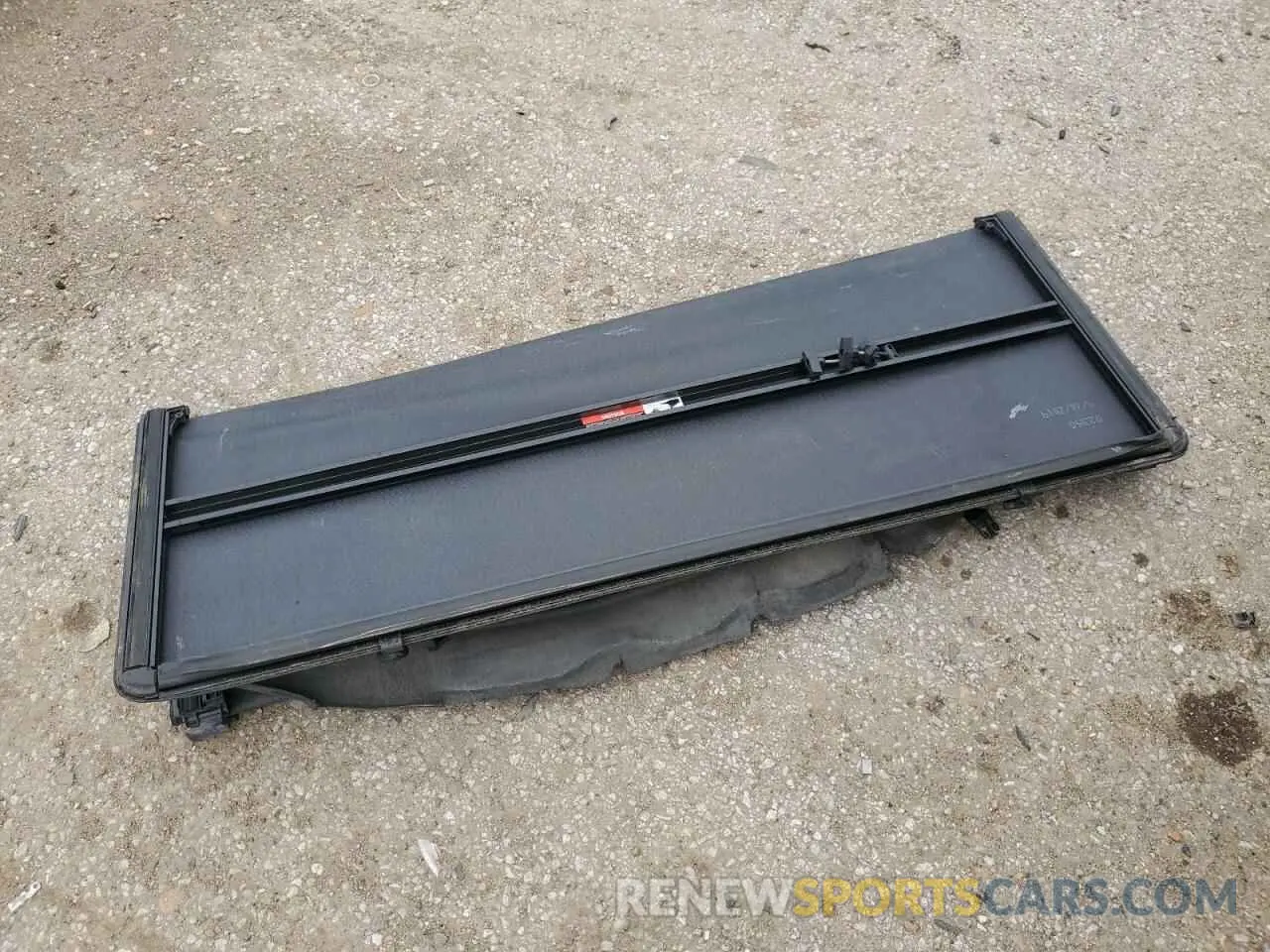 12 Photograph of a damaged car 1GCGTCEN2K1308943 CHEVROLET COLORADO 2019