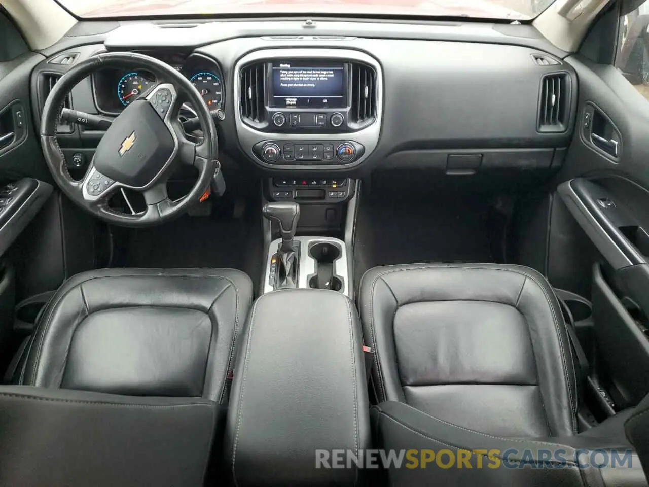 8 Photograph of a damaged car 1GCGTCEN2K1308943 CHEVROLET COLORADO 2019