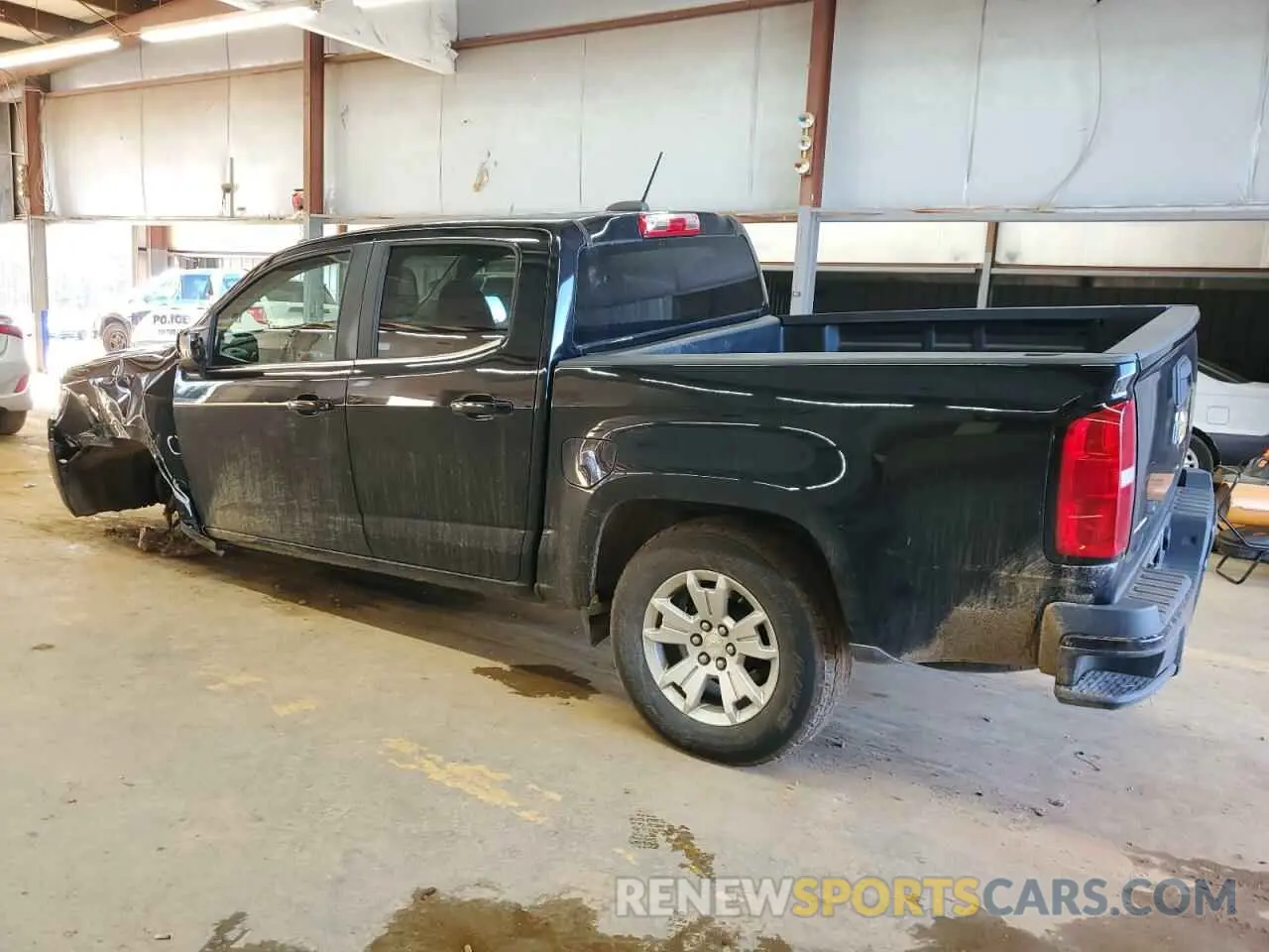 2 Photograph of a damaged car 1GCGTCEN3K1131402 CHEVROLET COLORADO 2019