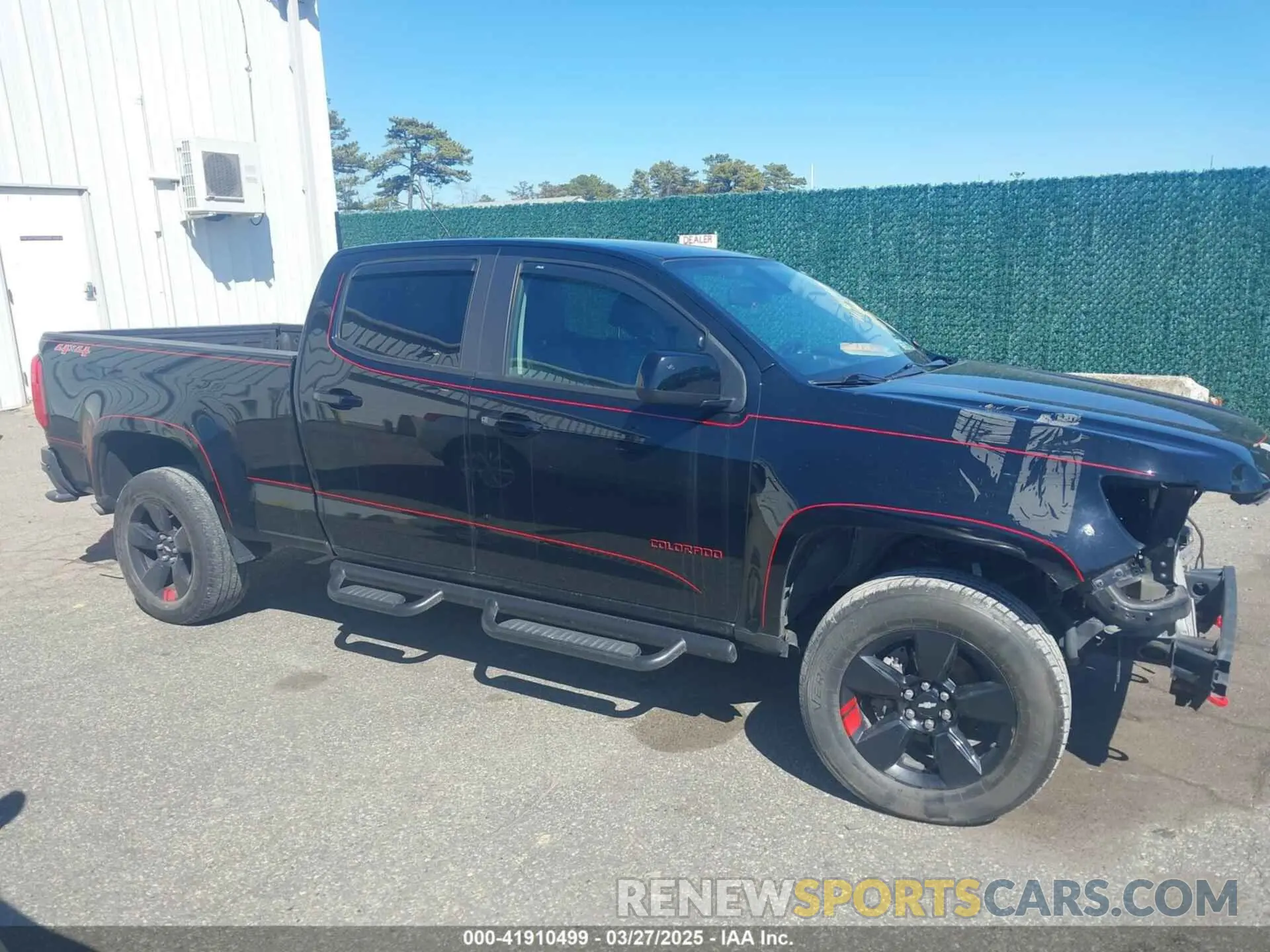 13 Photograph of a damaged car 1GCGTCEN3K1140603 CHEVROLET COLORADO 2019
