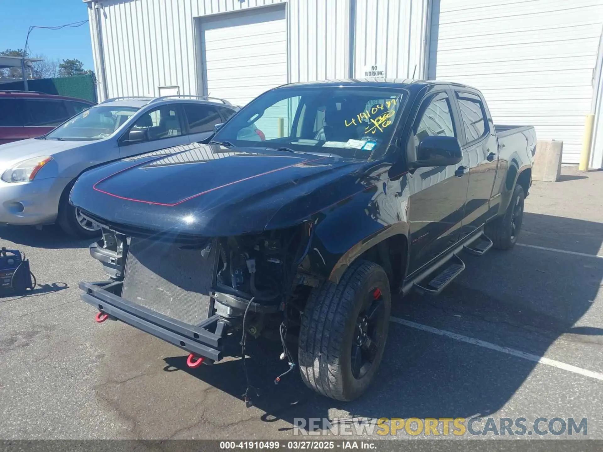 2 Photograph of a damaged car 1GCGTCEN3K1140603 CHEVROLET COLORADO 2019