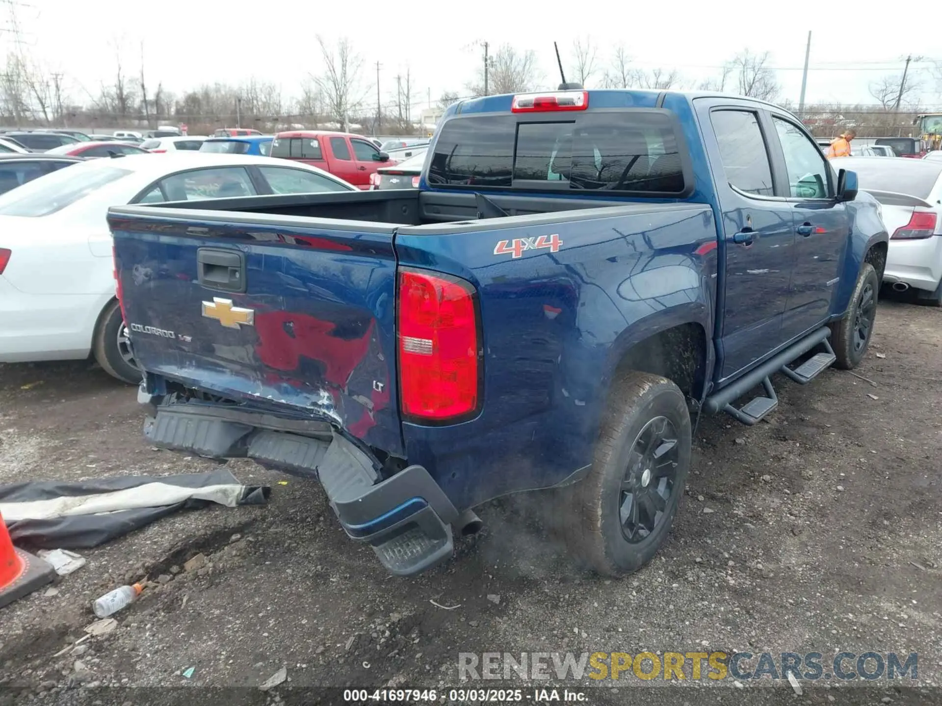 4 Photograph of a damaged car 1GCGTCEN4K1136625 CHEVROLET COLORADO 2019