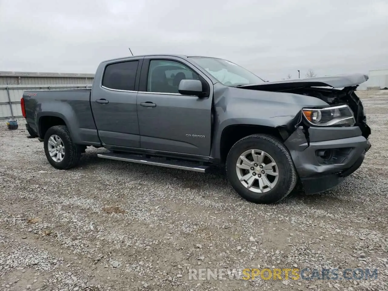 4 Photograph of a damaged car 1GCGTCEN4K1165705 CHEVROLET COLORADO 2019