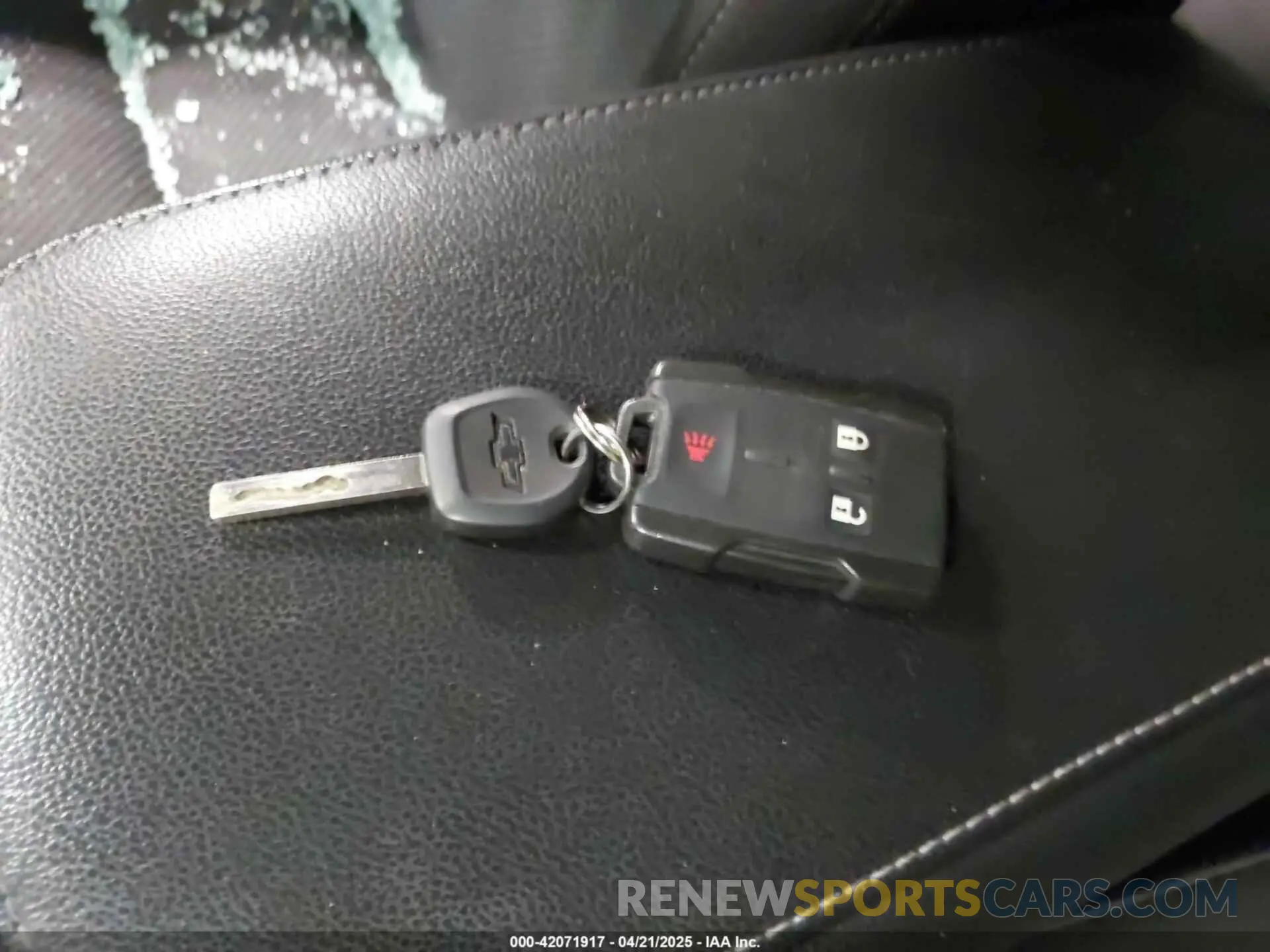 11 Photograph of a damaged car 1GCGTCEN6K1122032 CHEVROLET COLORADO 2019