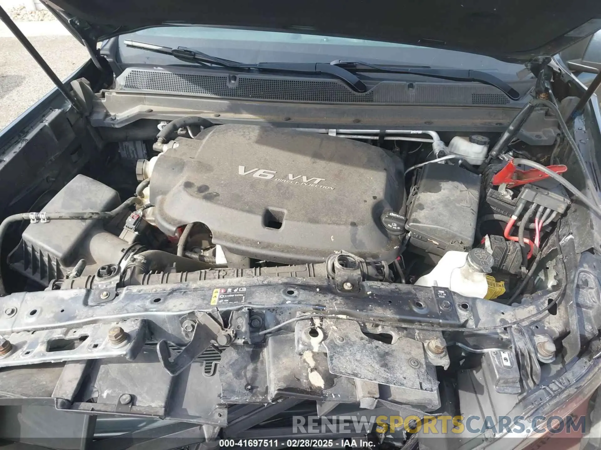 10 Photograph of a damaged car 1GCGTCEN6K1317595 CHEVROLET COLORADO 2019
