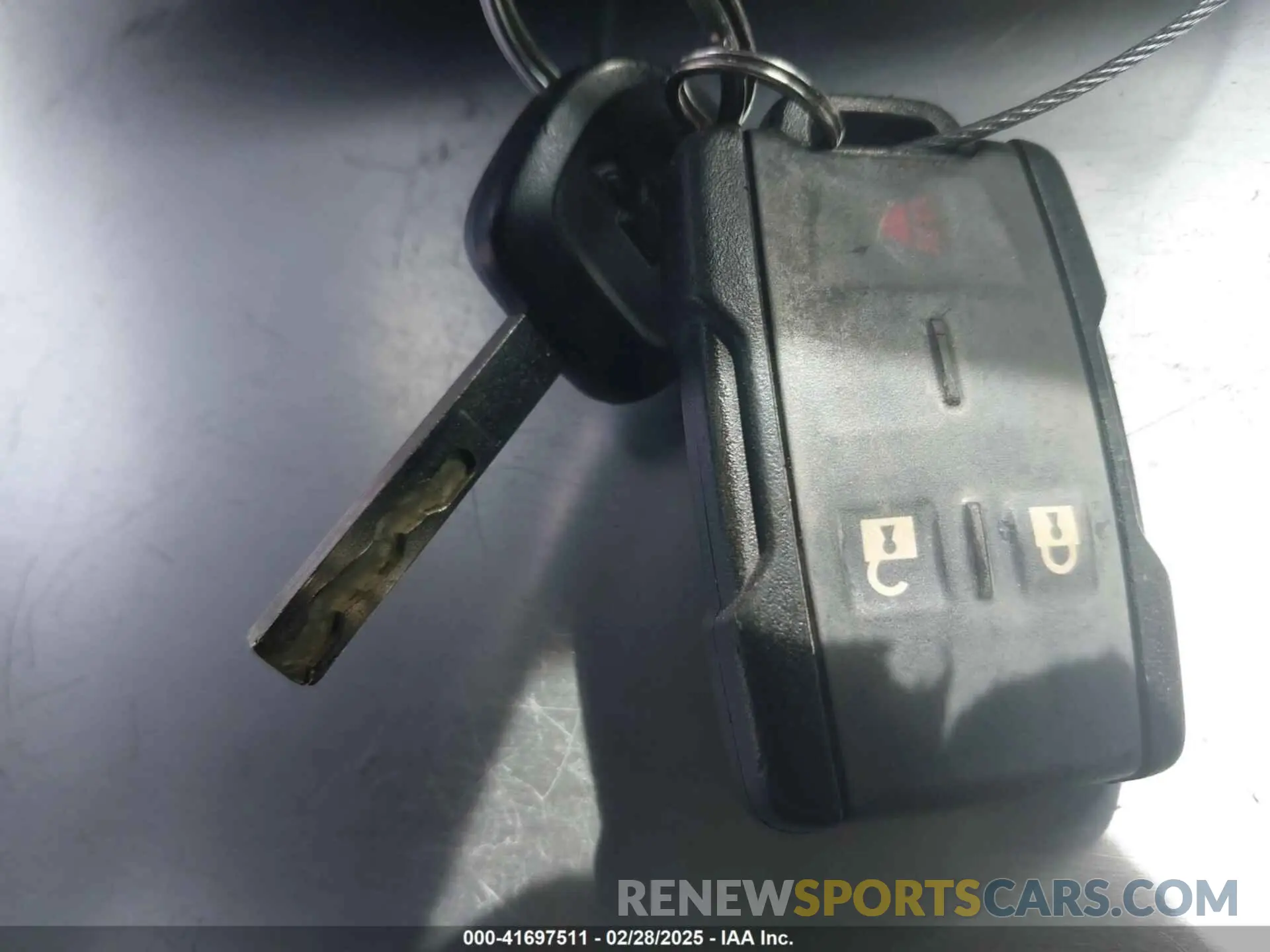 11 Photograph of a damaged car 1GCGTCEN6K1317595 CHEVROLET COLORADO 2019